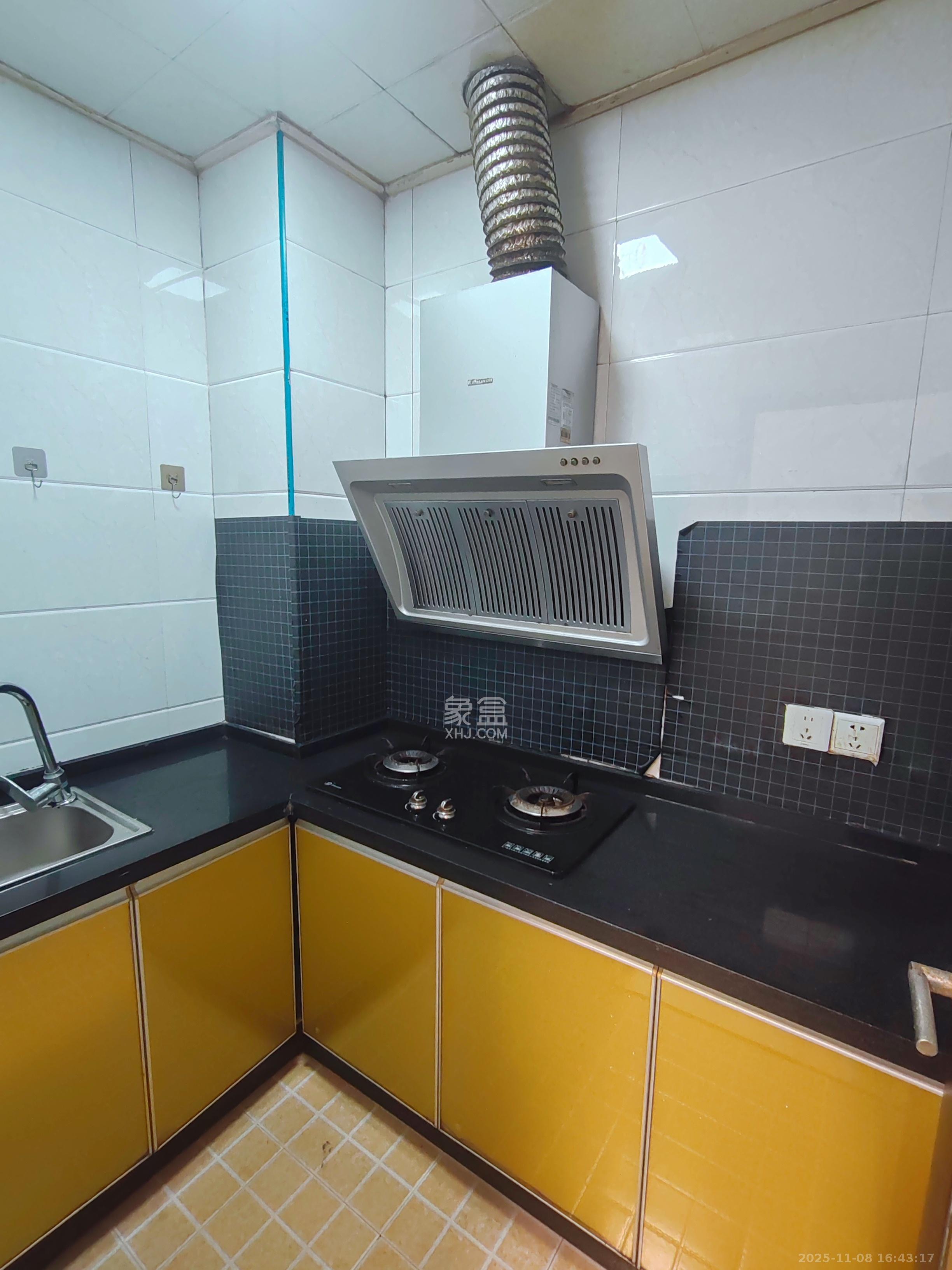 骑龙安置小区 2室1厅0卫 1300.0元/月 骑龙安置小区 2室1厅0卫 1300.0元/月室内图