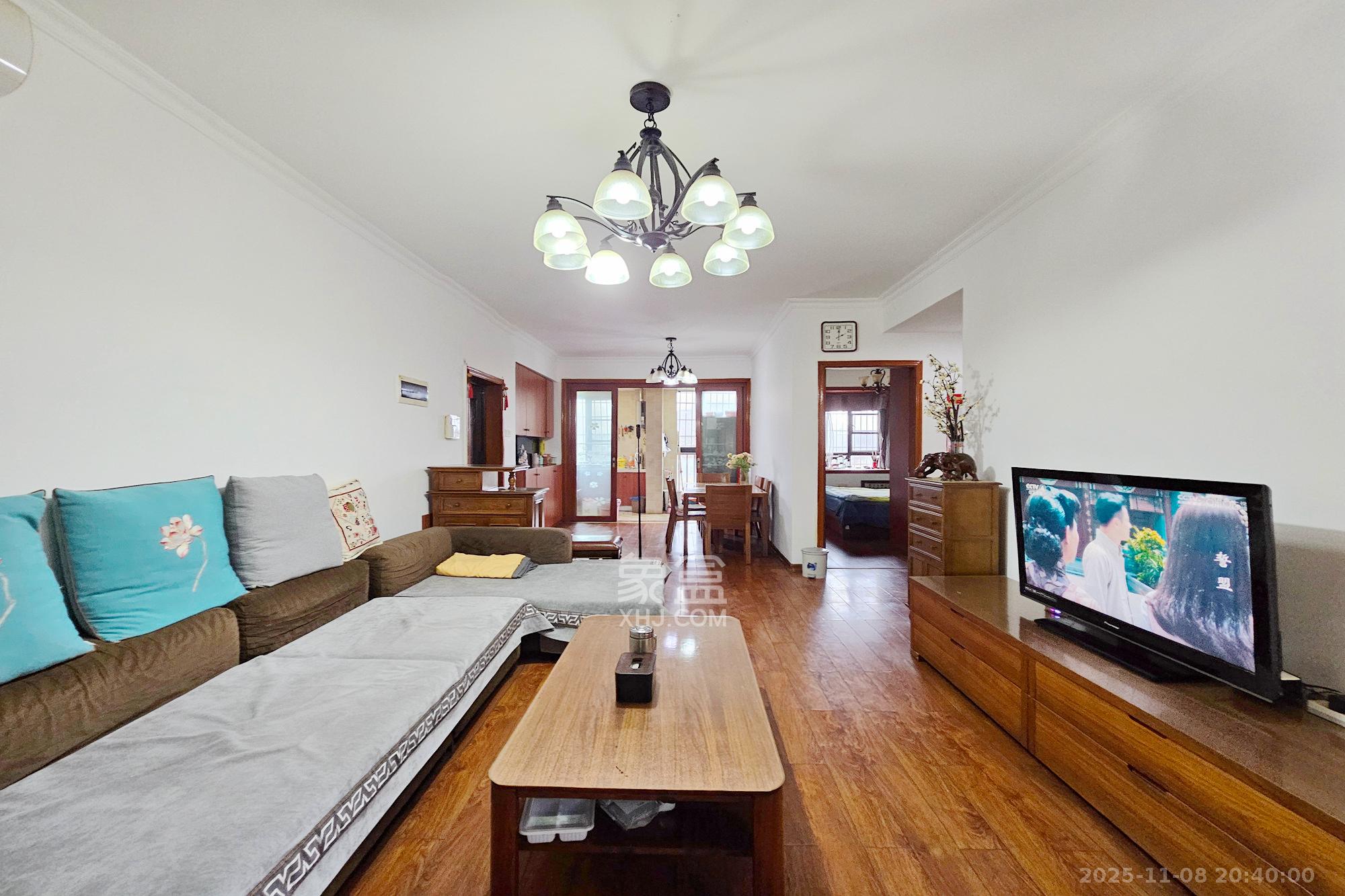 三江花中城  2室2厅1卫    88.0万