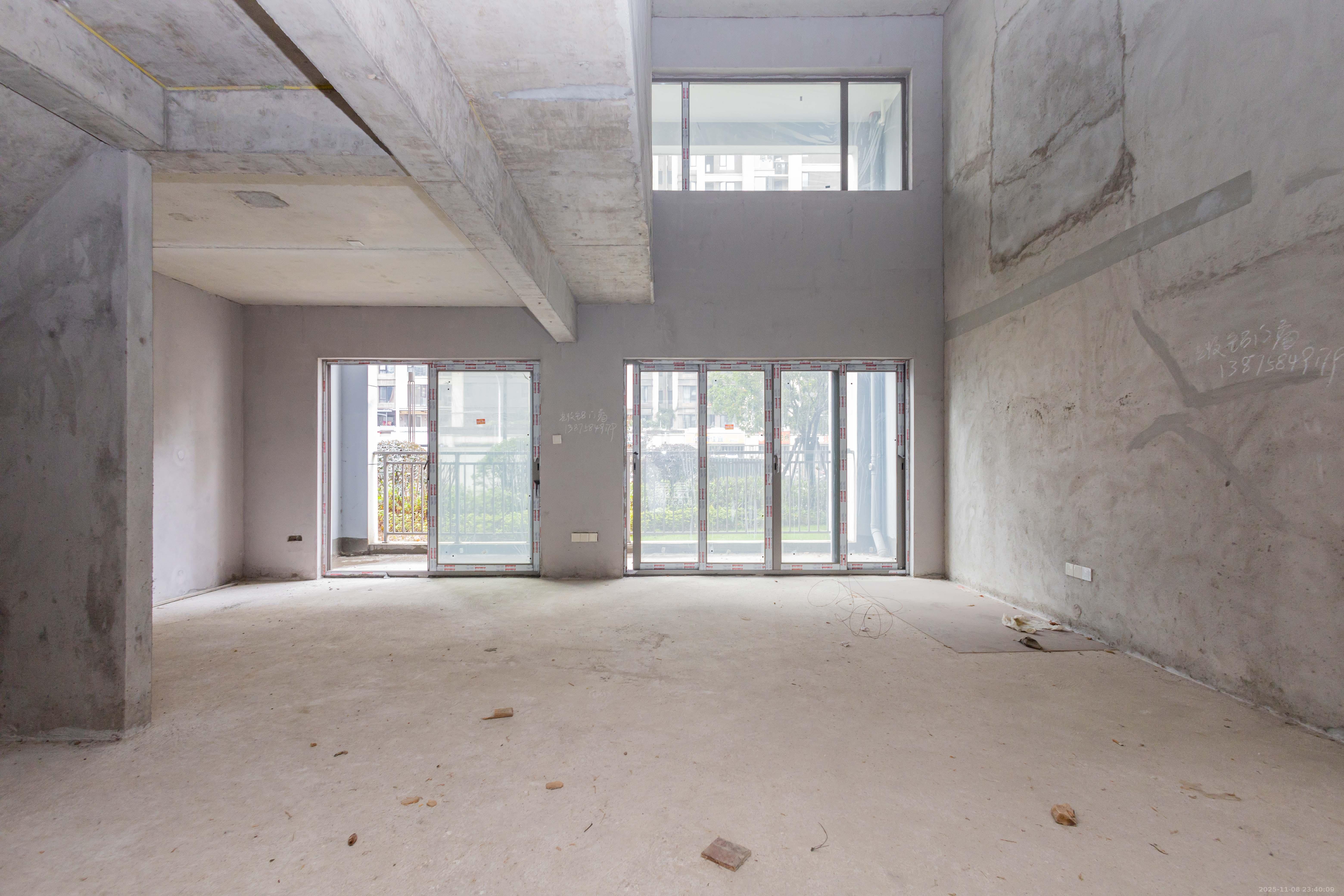 佳兆业滨江四季  4室2厅2卫    235.0万