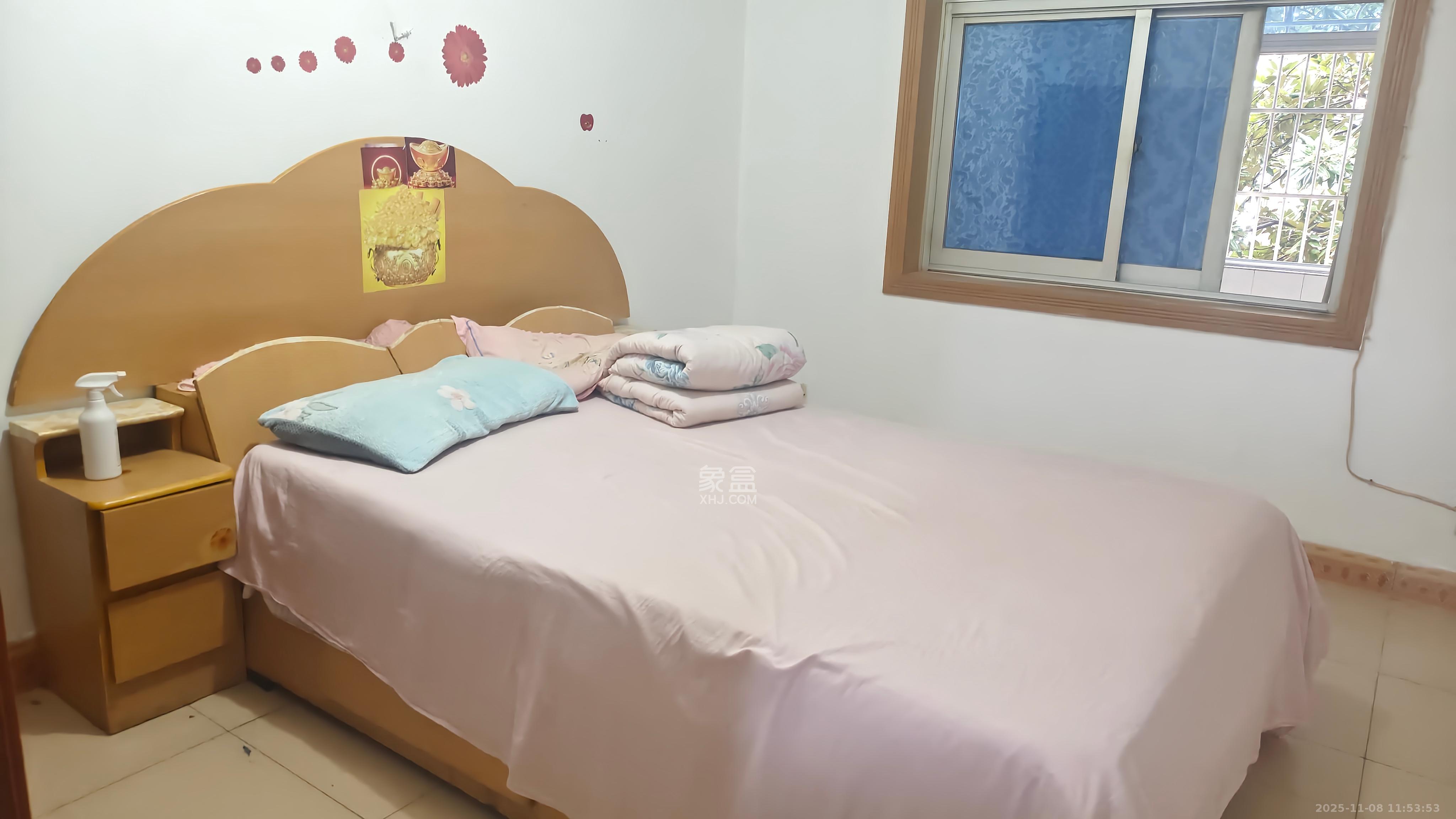 梨子山社区长电宿舍  2室1厅1卫    1300.0元/月室内图