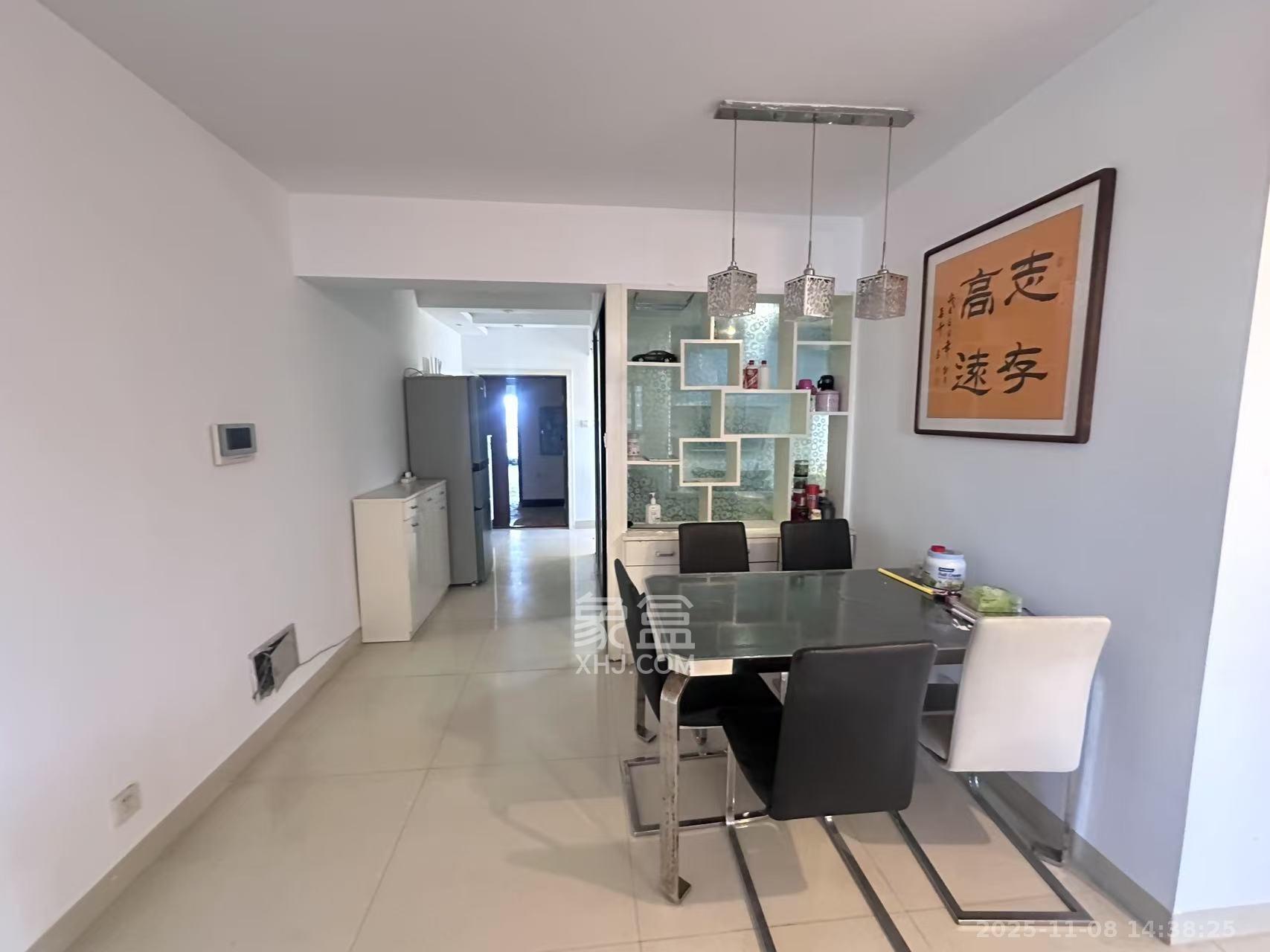 永祺西京  2室2厅1卫    2500.0元/月室内图