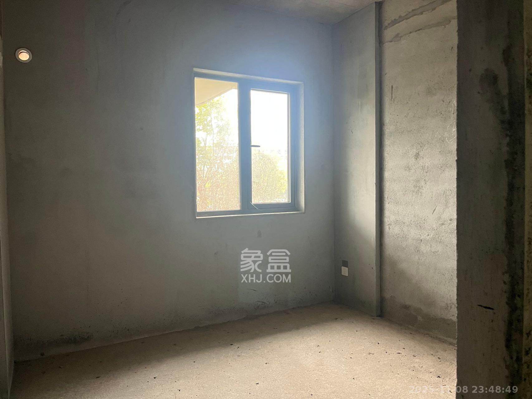 三一云湖 4室2厅3卫 106.0万 三一云湖 4室2厅3卫 106.0万厨房