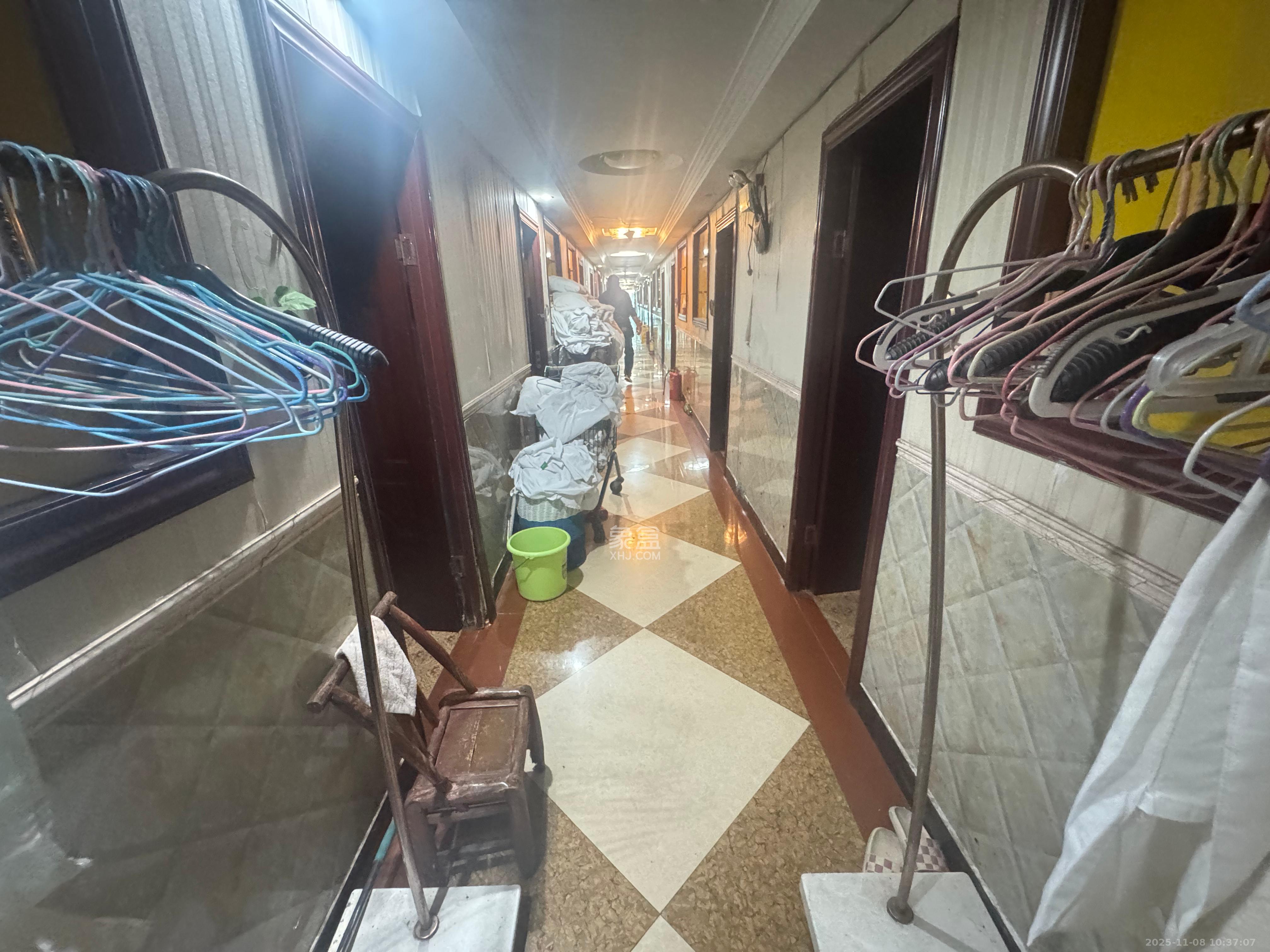 天韵家园  20室1厅1卫    15000.0元/月室内图