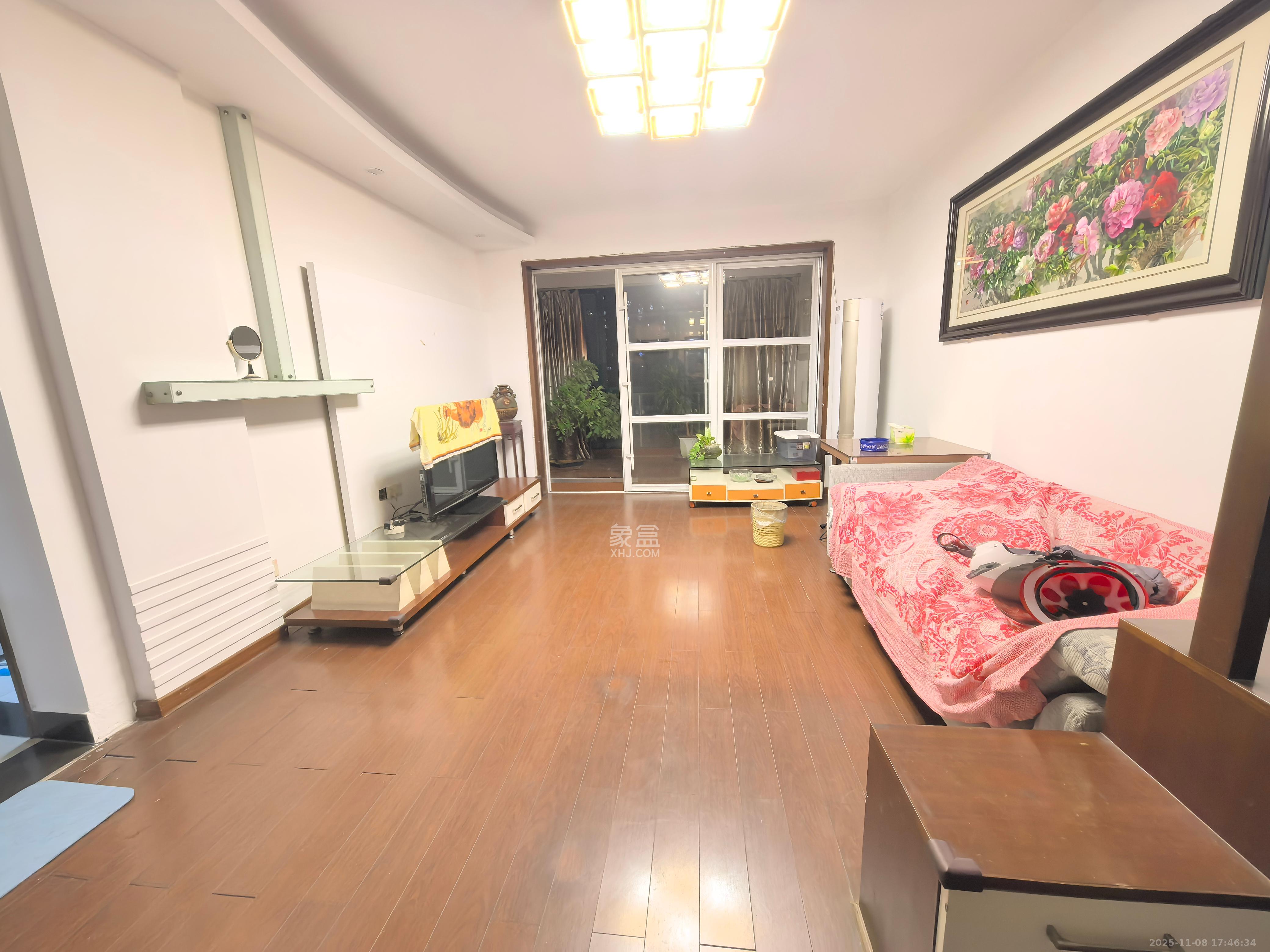 永宏佳园  3室2厅2卫    2800.0元/月室内图1