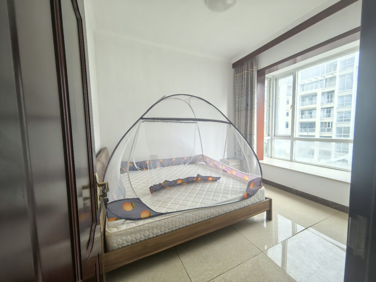 阳光经典  4室2厅3卫    480.0万室内图