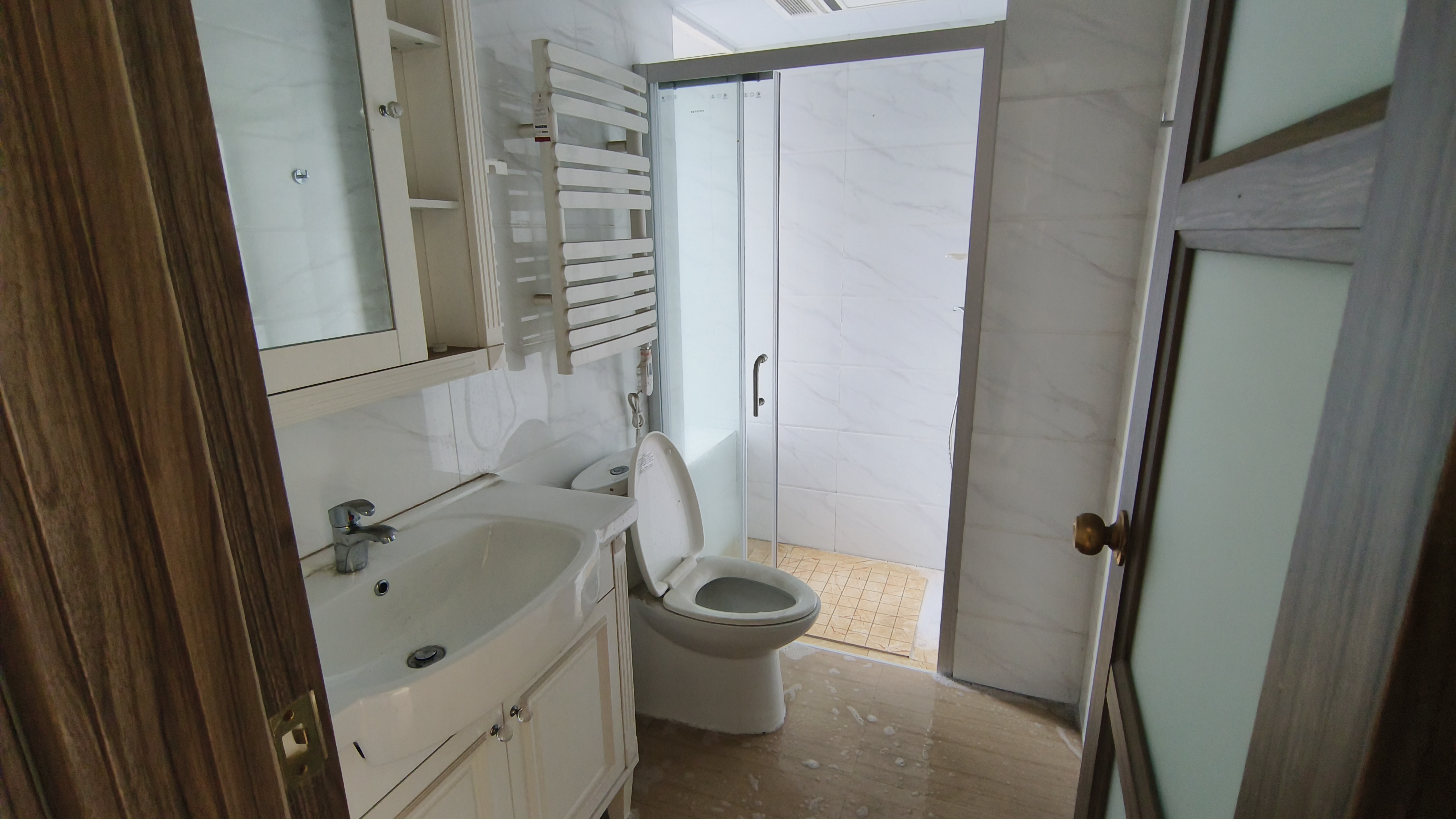 碧桂园梓山府  4室2厅1卫    82.0万室内图