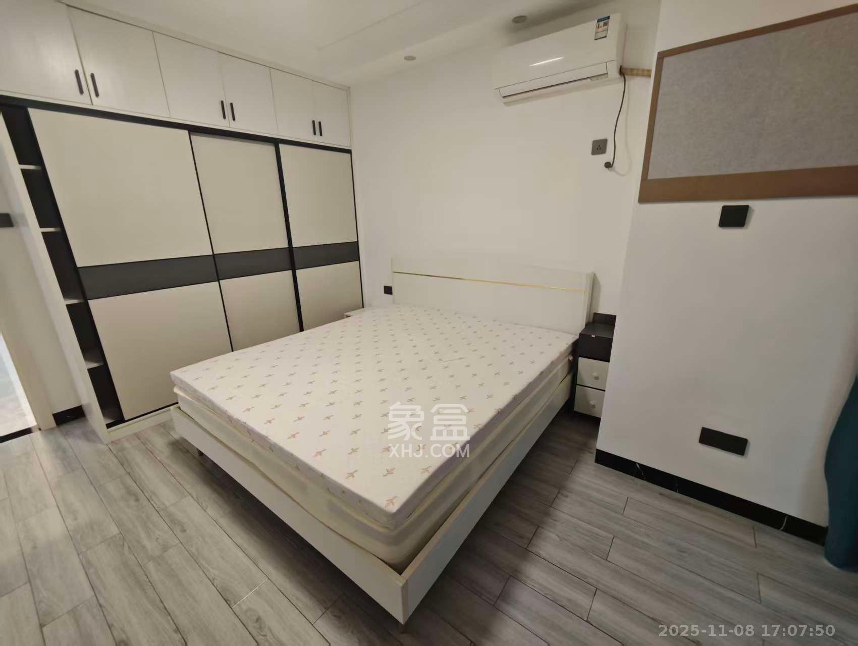 保利天禧C区  2室1厅1卫    3500.0元/月室内图