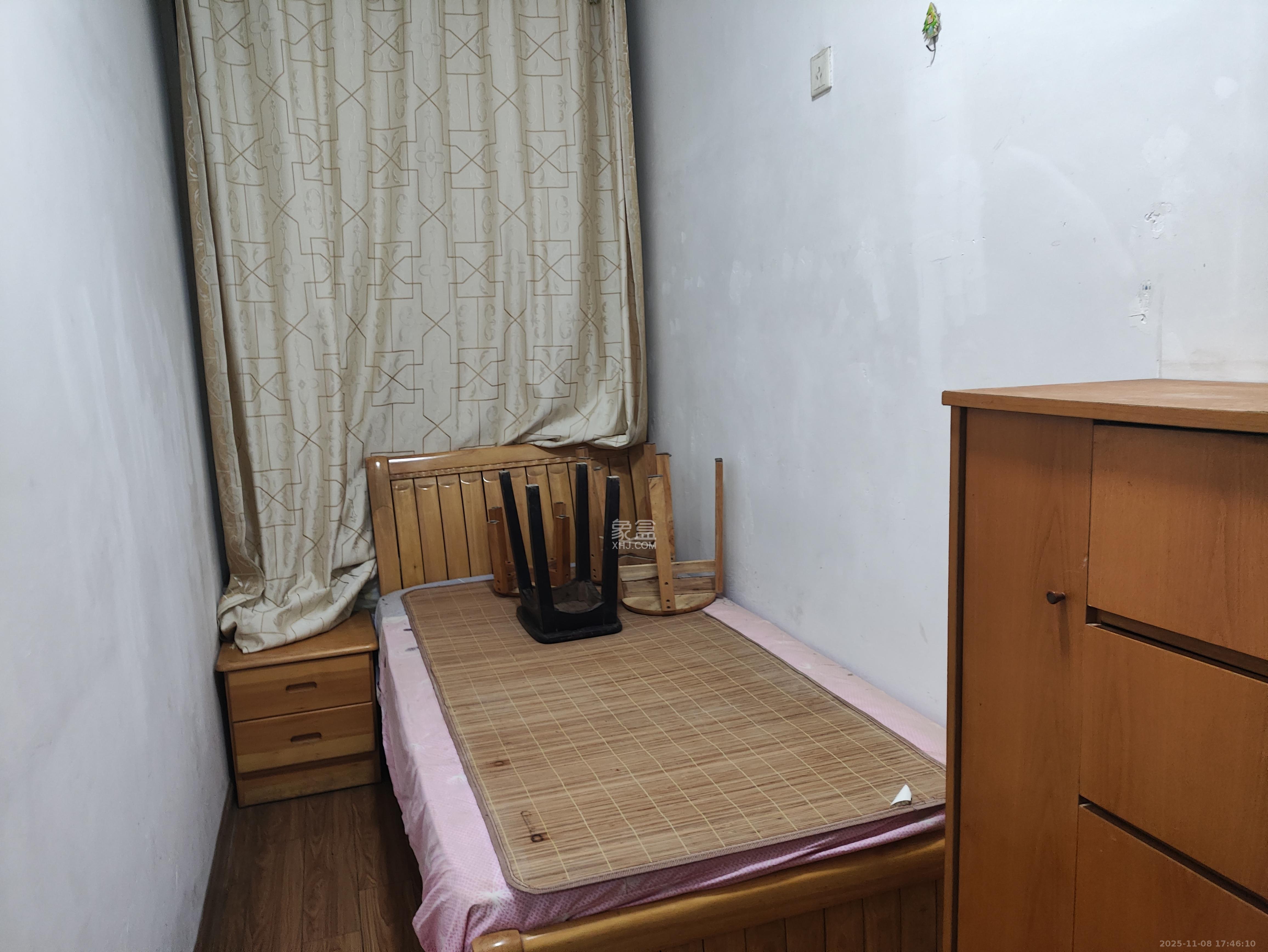 长沙市博物馆单位房  3室1厅1卫    3500.0元/月室内图