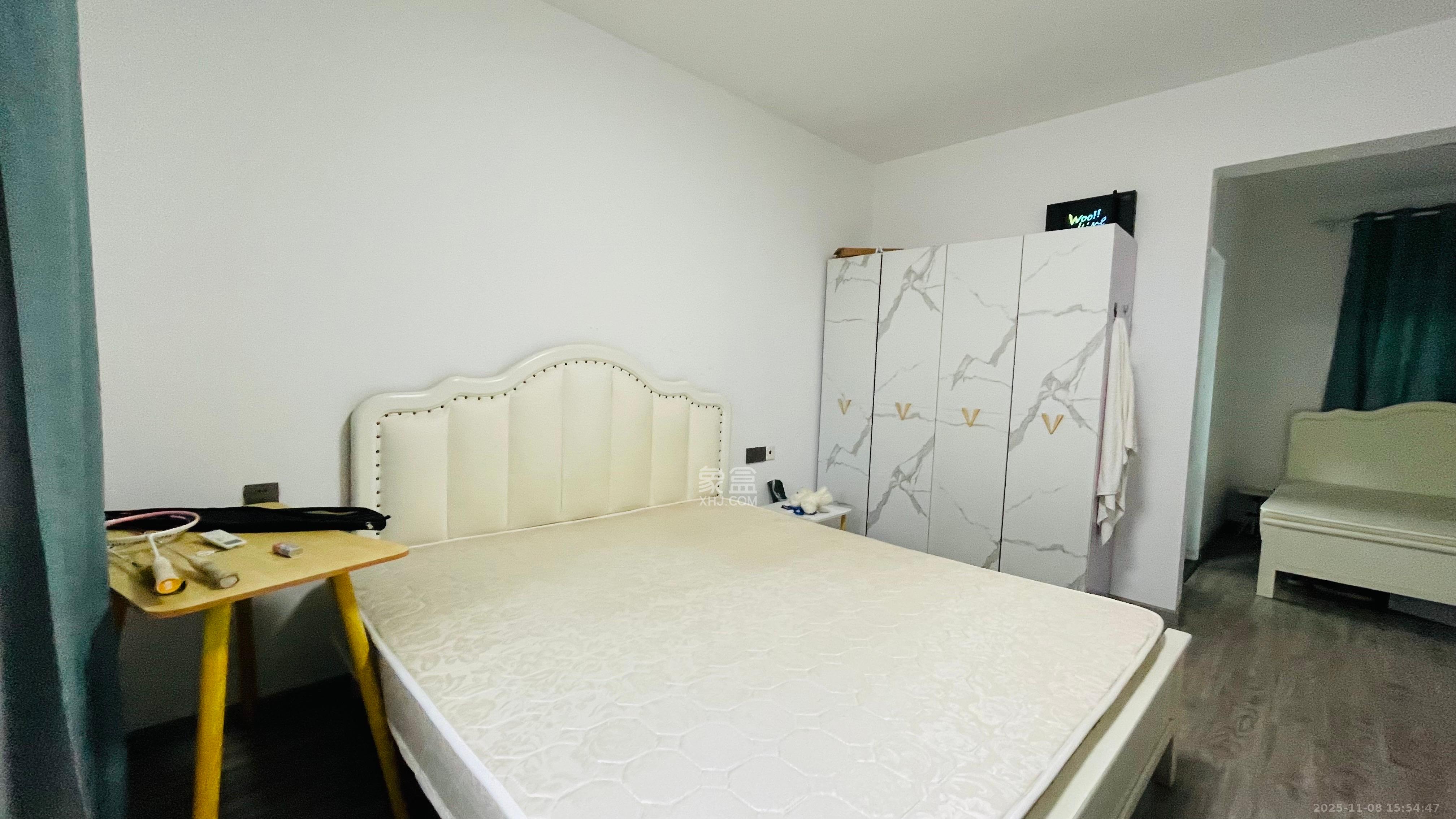 融创融公馆（融创臻苑）  4室2厅2卫    2200.0元/月室内图