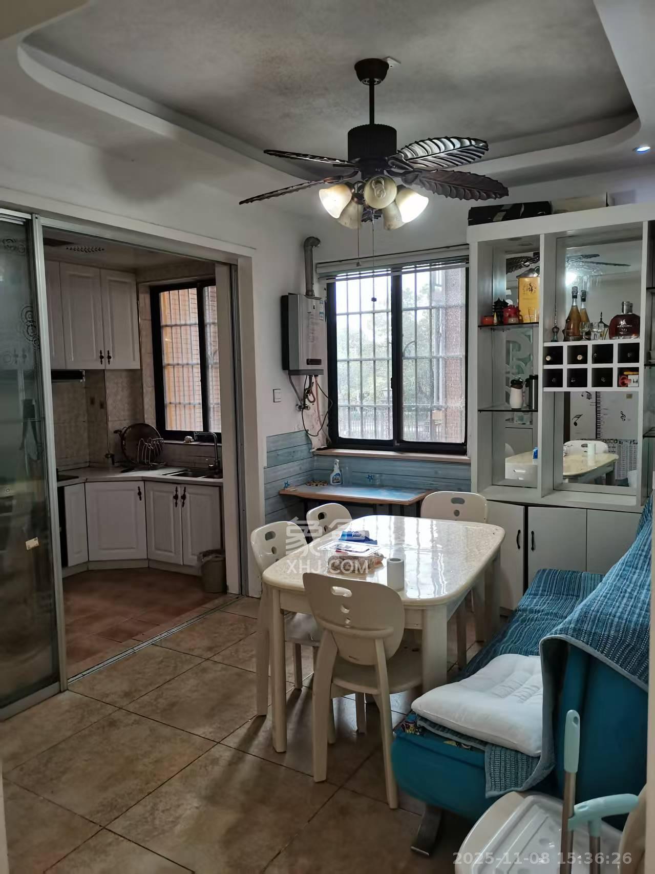 银九小区 3室2厅2卫 35.0万 银九小区 3室2厅2卫 35.0万室内图