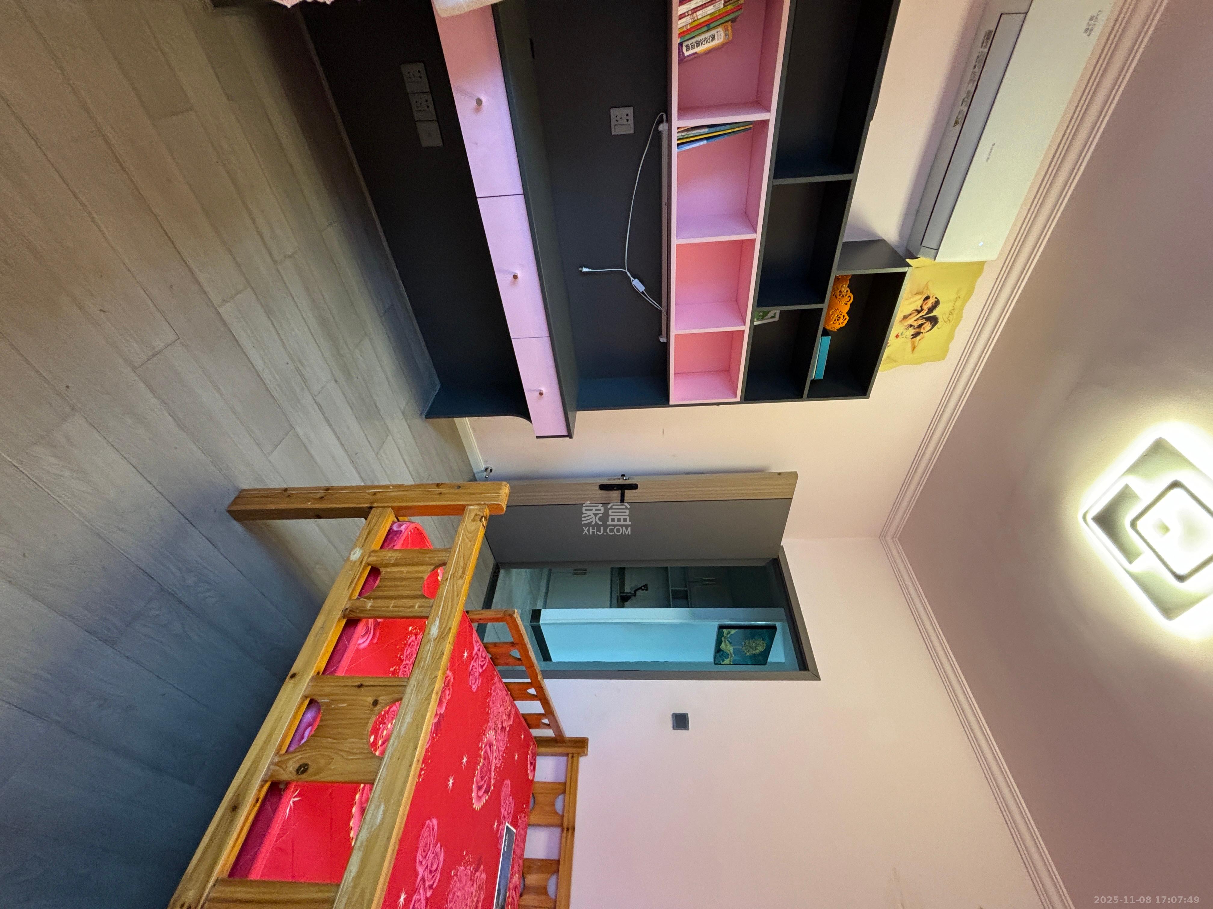 财汇新天地（财汇商务广场）  3室2厅2卫    2600.0元/月室内图