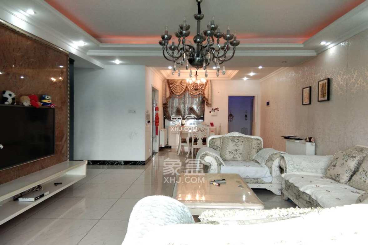 万树丹堤 4室2厅2卫 4000.0元/月 万树丹堤 4室2厅2卫 4000.0元/月室内图