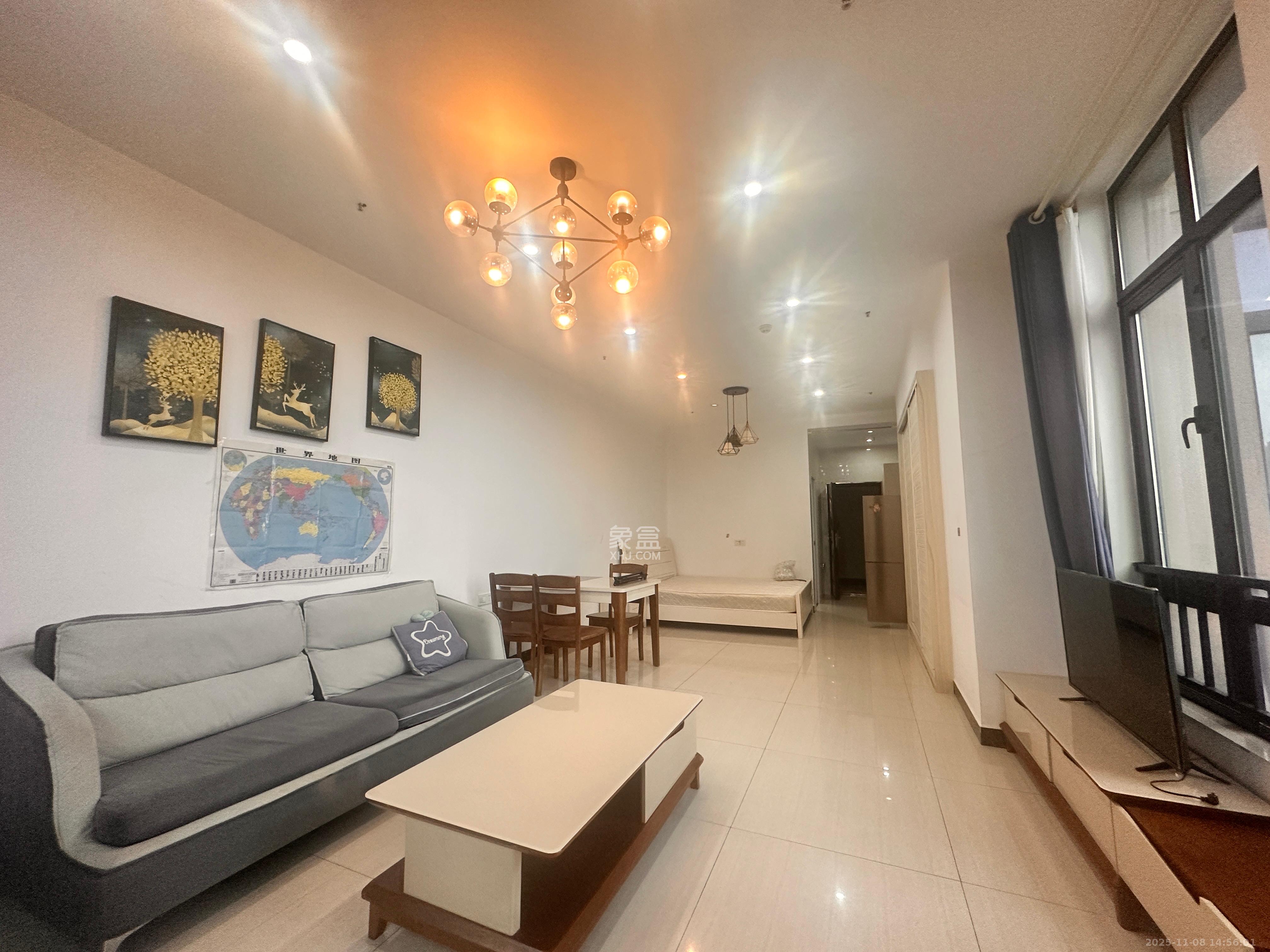 荣悦台 1室1厅1卫 2300.0元/月 荣悦台 1室1厅1卫 2300.0元/月室内图