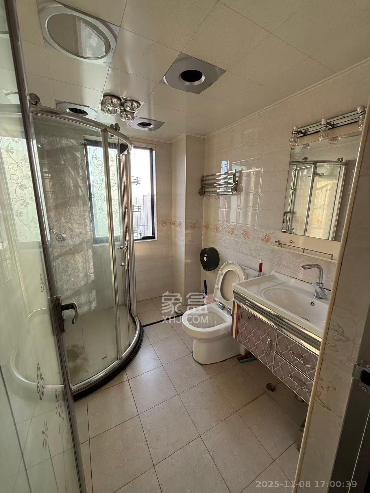 康桥长郡 4室2厅2卫 2800.0元/月 康桥长郡 4室2厅2卫 2800.0元/月室内图