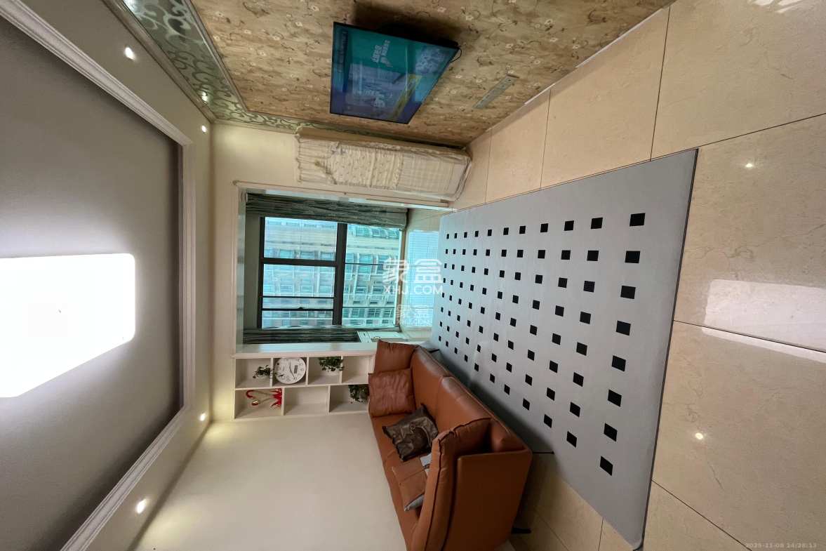 新城新世界一二三期 1室2厅1卫 2500.0元/月 新城新世界一二三期 1室2厅1卫 2500.0元/月室内图