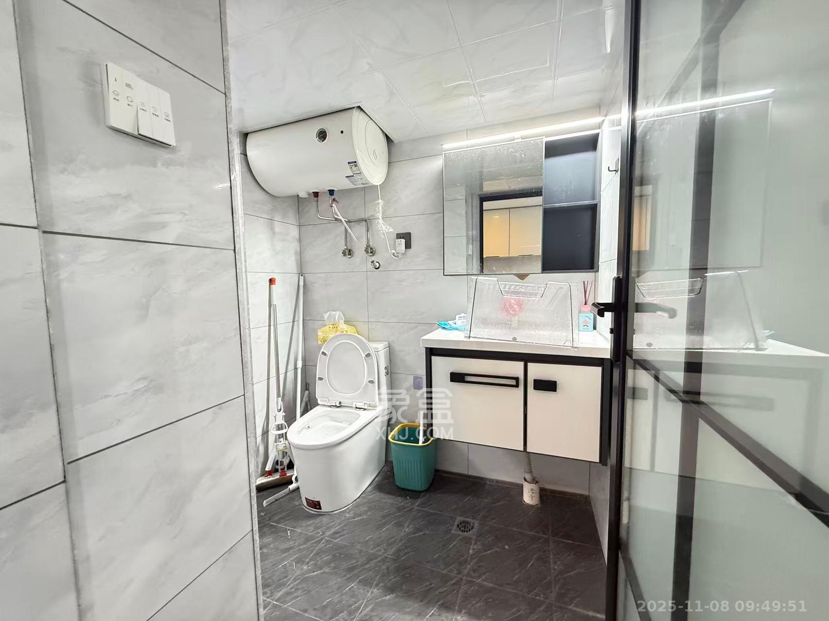 弘阳时光里  1室1厅1卫    2000.0元/月室内图