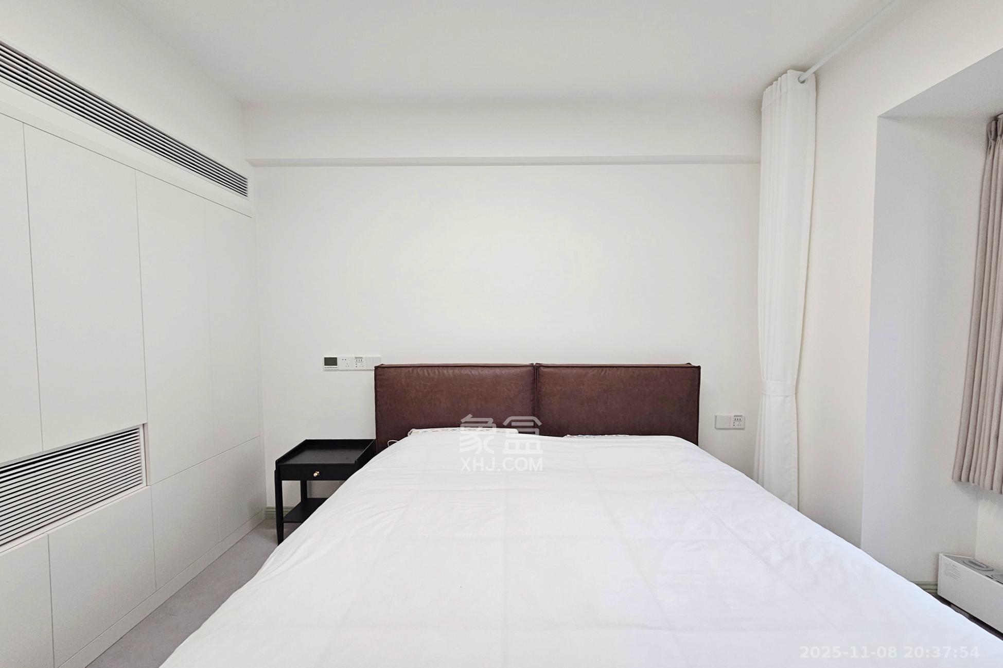 长房东旭国际 4室2厅2卫 198.0万 长房东旭国际 4室2厅2卫 198.0万卧室