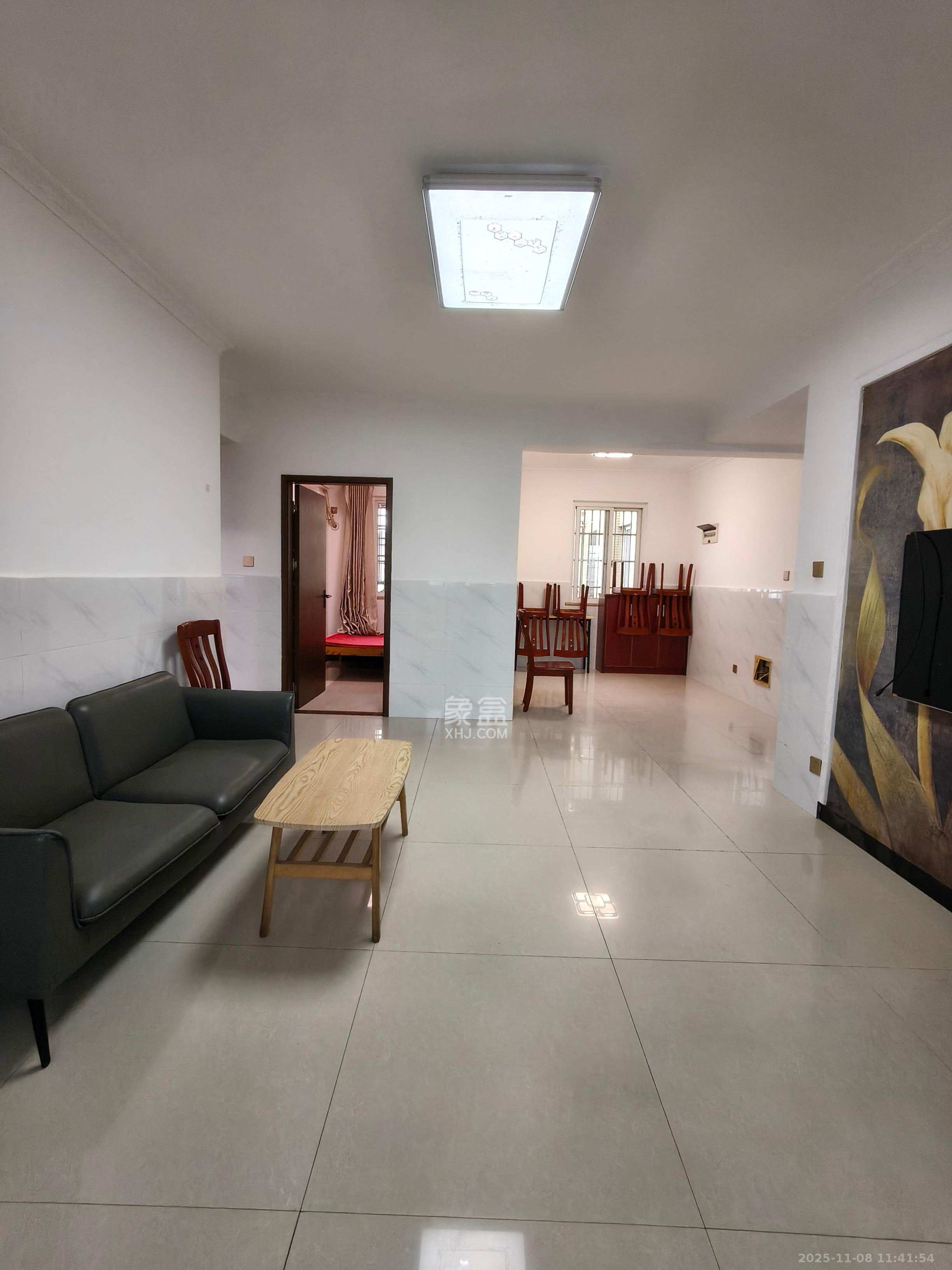 星城新宇黎锦苑 3室2厅1卫 1750.0元/月 星城新宇黎锦苑 3室2厅1卫 1750.0元/月室内图