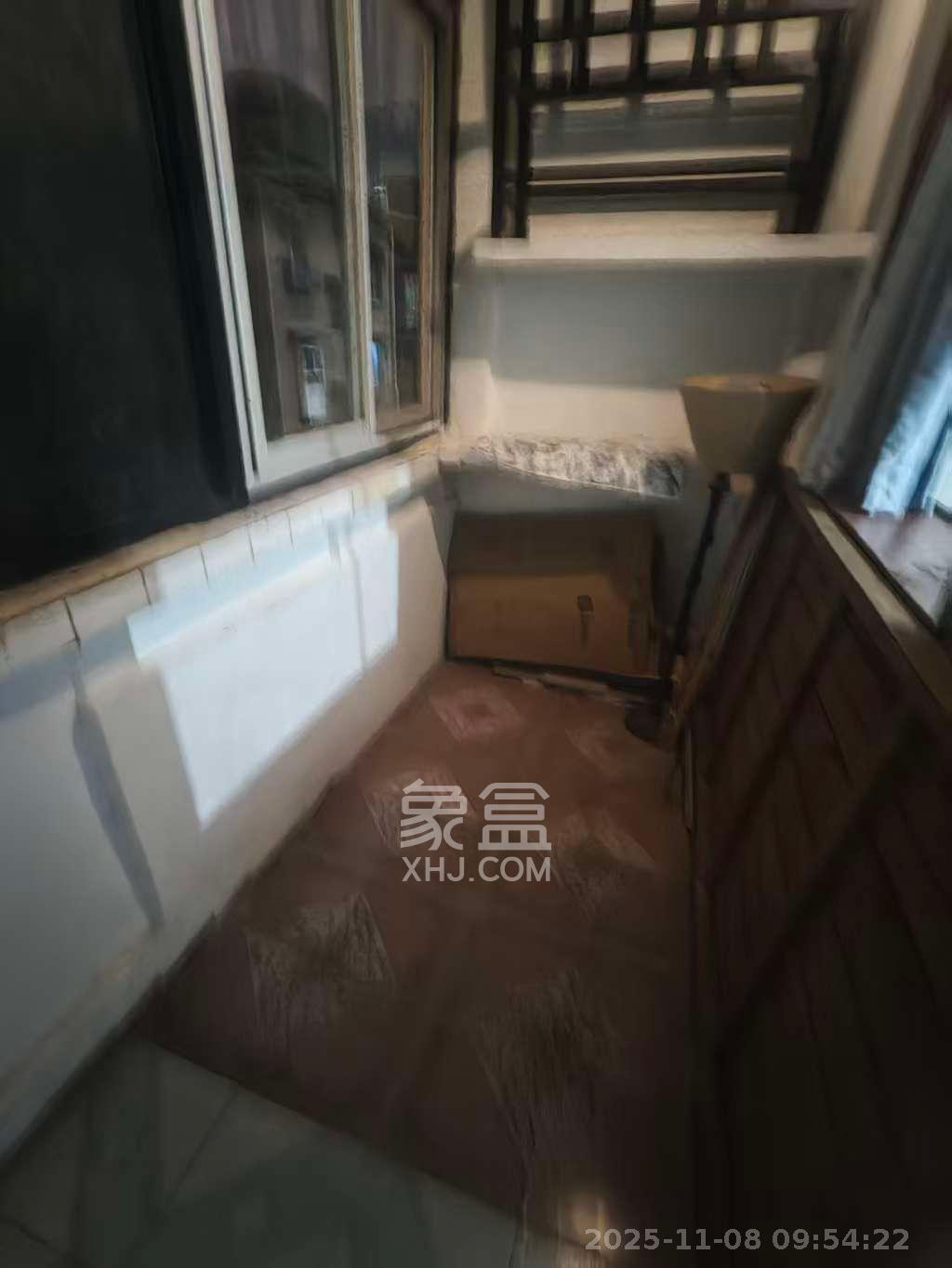 牛角塘社区 2室1厅1卫 1300.0元/月 牛角塘社区 2室1厅1卫 1300.0元/月室内图