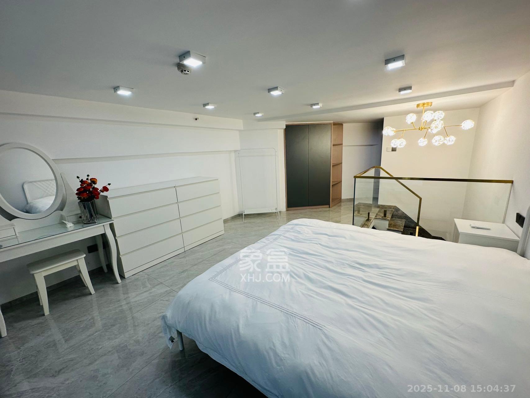 梅溪半岛  1室1厅1卫    3500.0元/月室内图