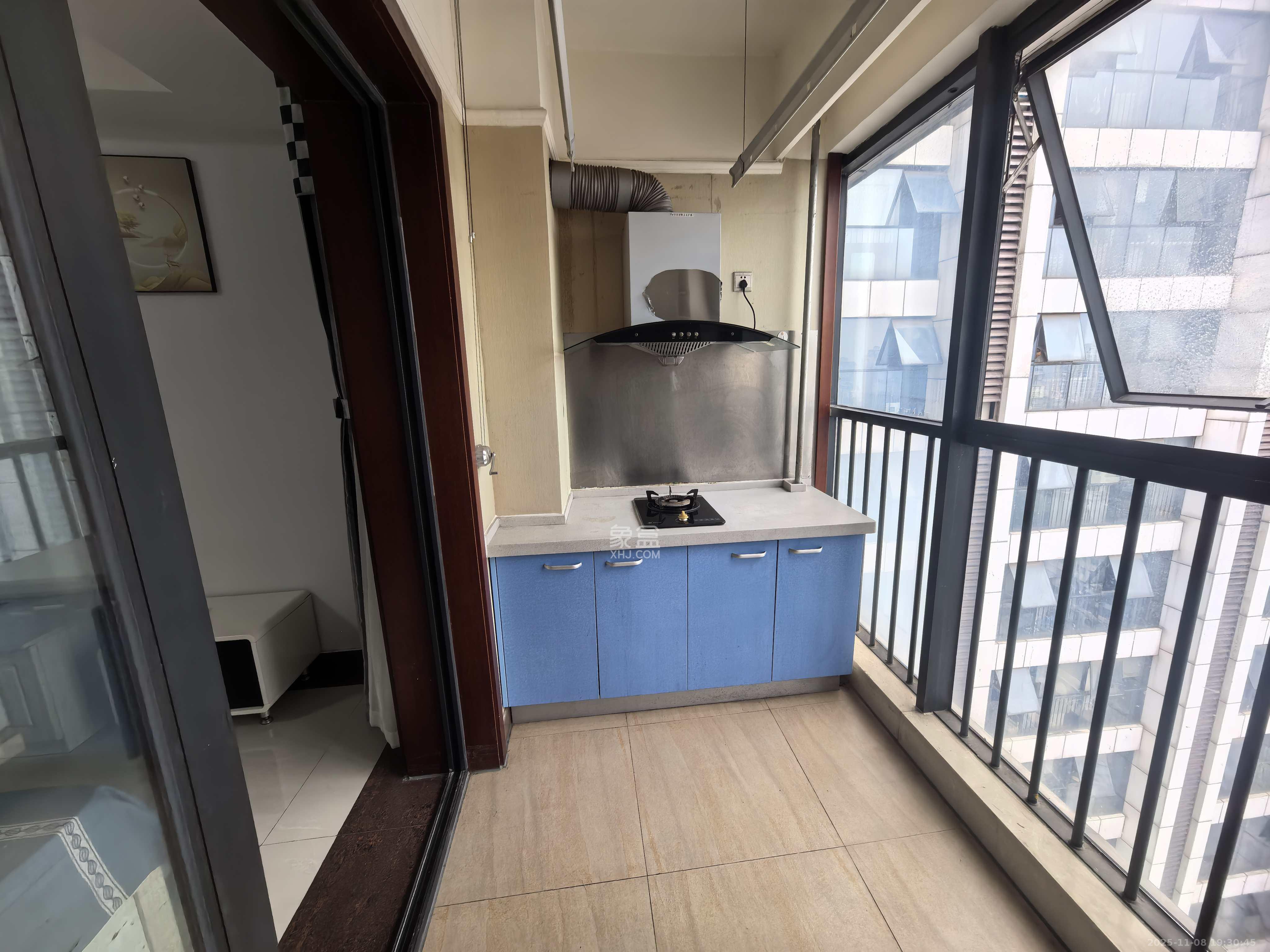 东塘瑞府  1室1厅1卫    1600.0元/月室内图