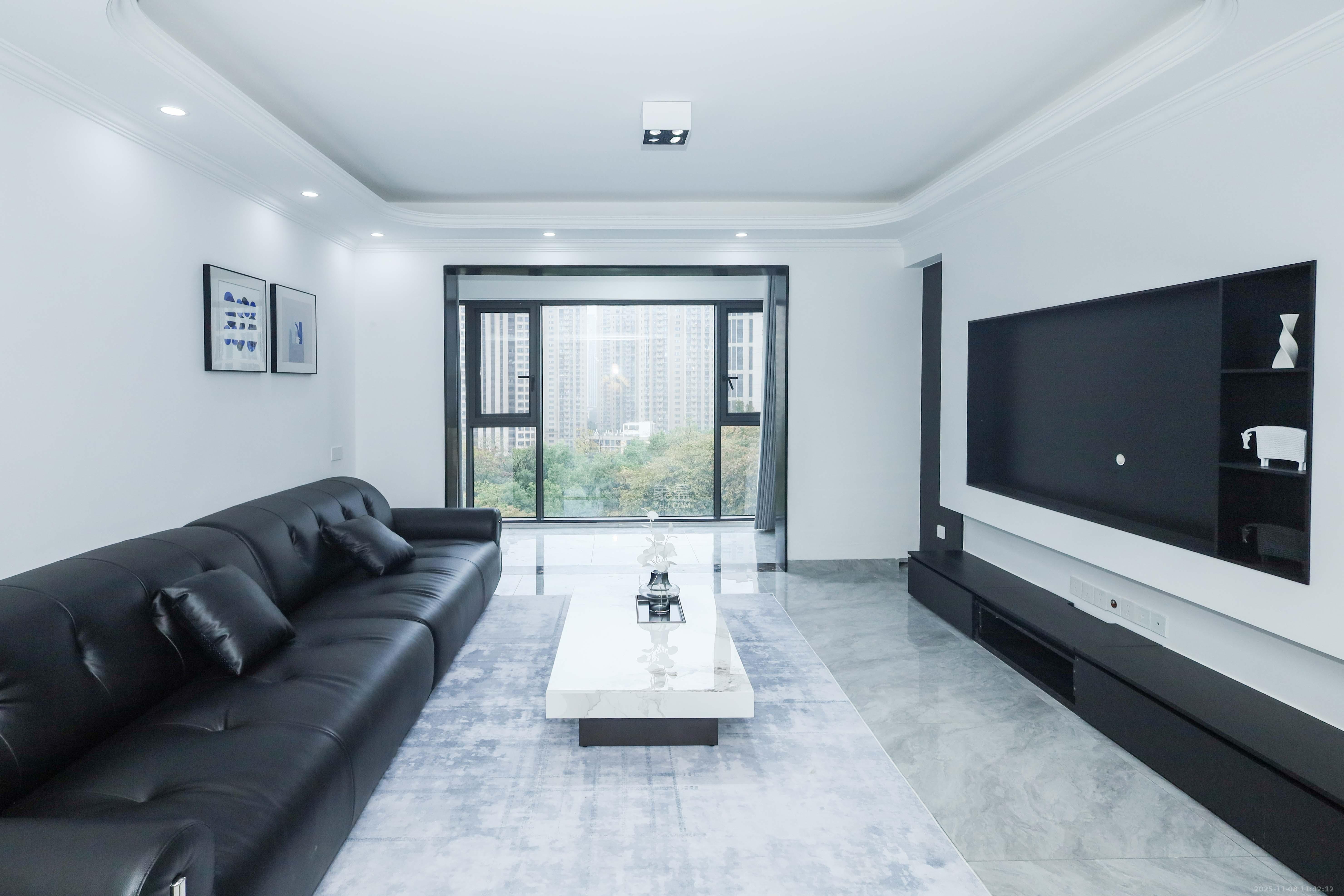 骑龙大街(骑龙苑) 3室2厅2卫 95.8万 骑龙大街(骑龙苑) 3室2厅2卫 95.8万客厅