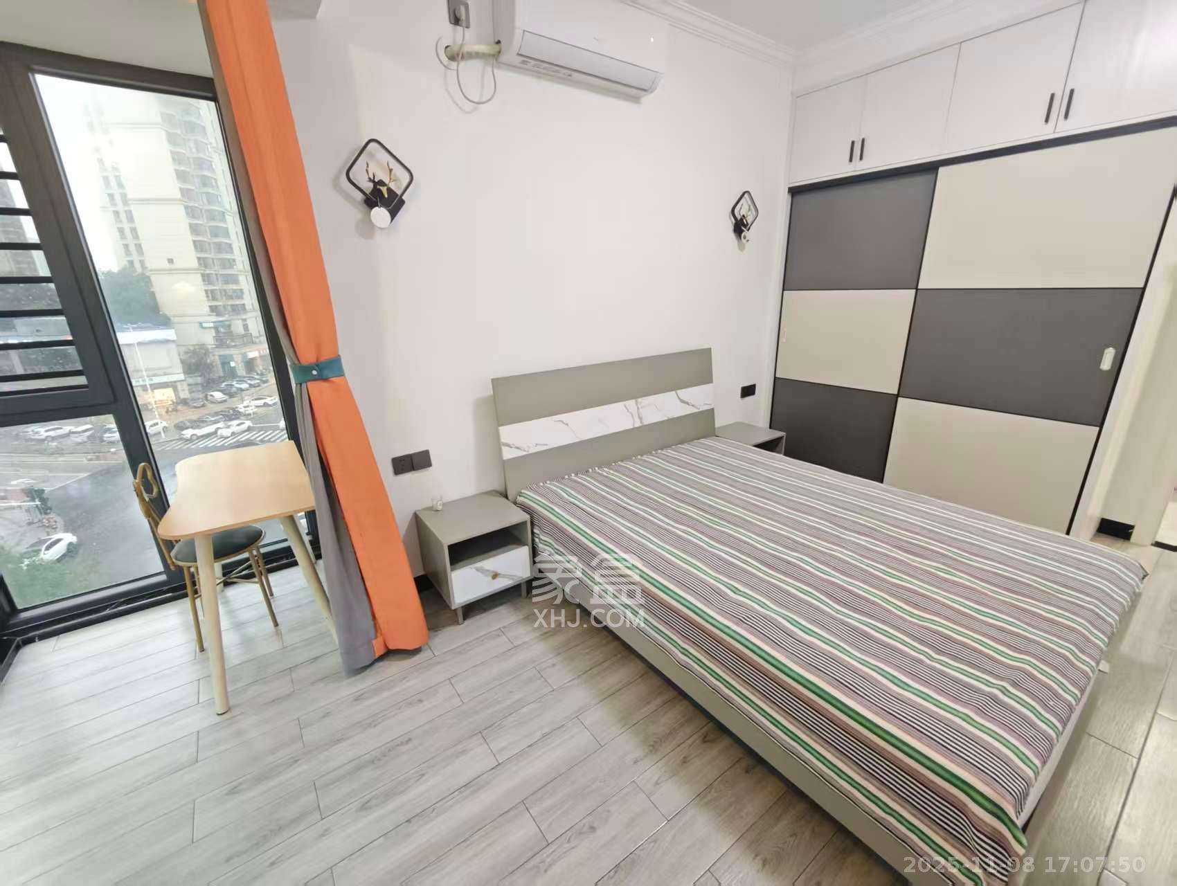 保利天禧C区  2室1厅1卫    3500.0元/月室内图