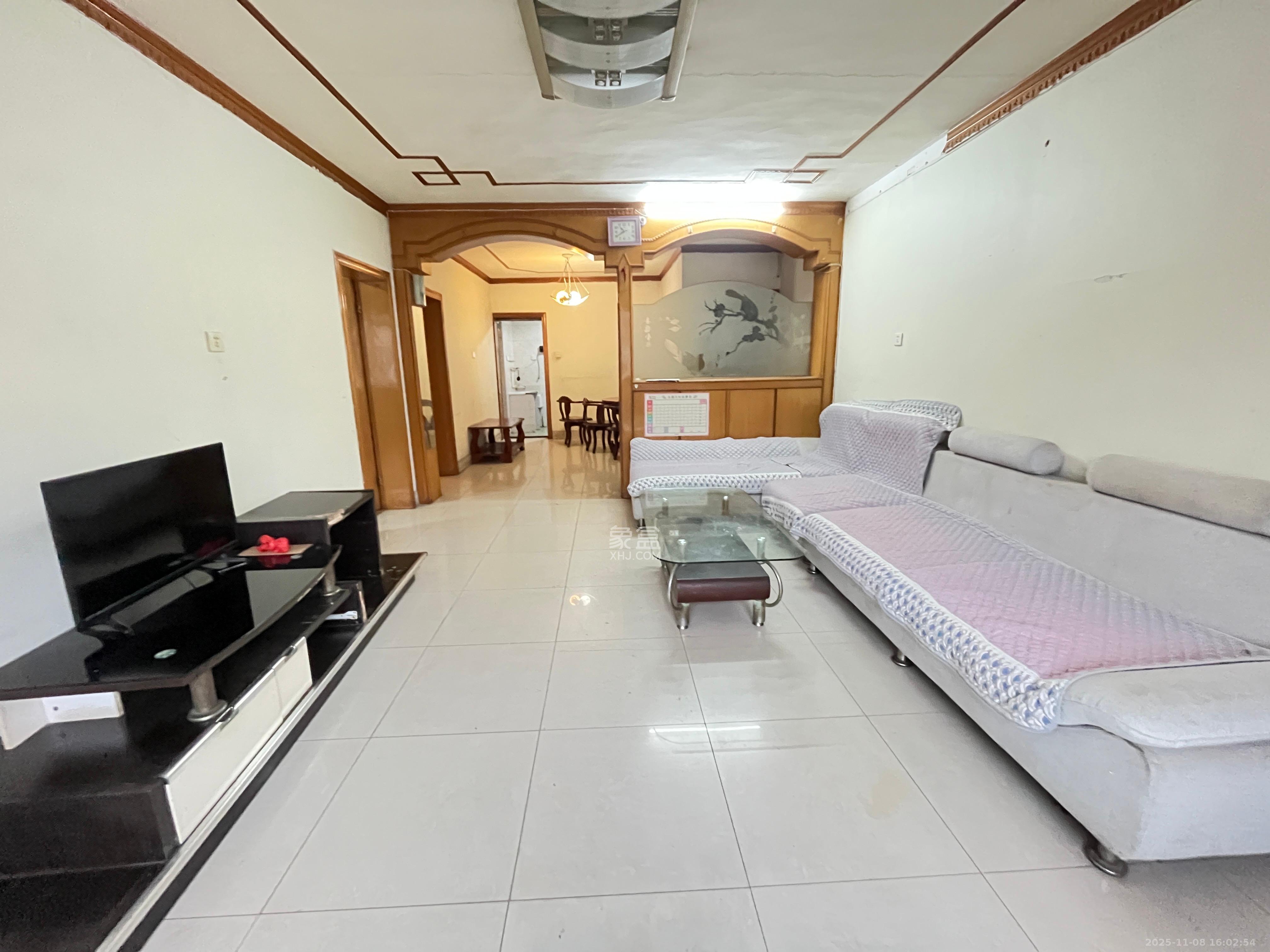 古汉城宿舍(同超集团控股公司) 2室2厅1卫 1500.0元/月 古汉城宿舍(同超集团控股公司) 2室2厅1卫 1500.0元/月室内图