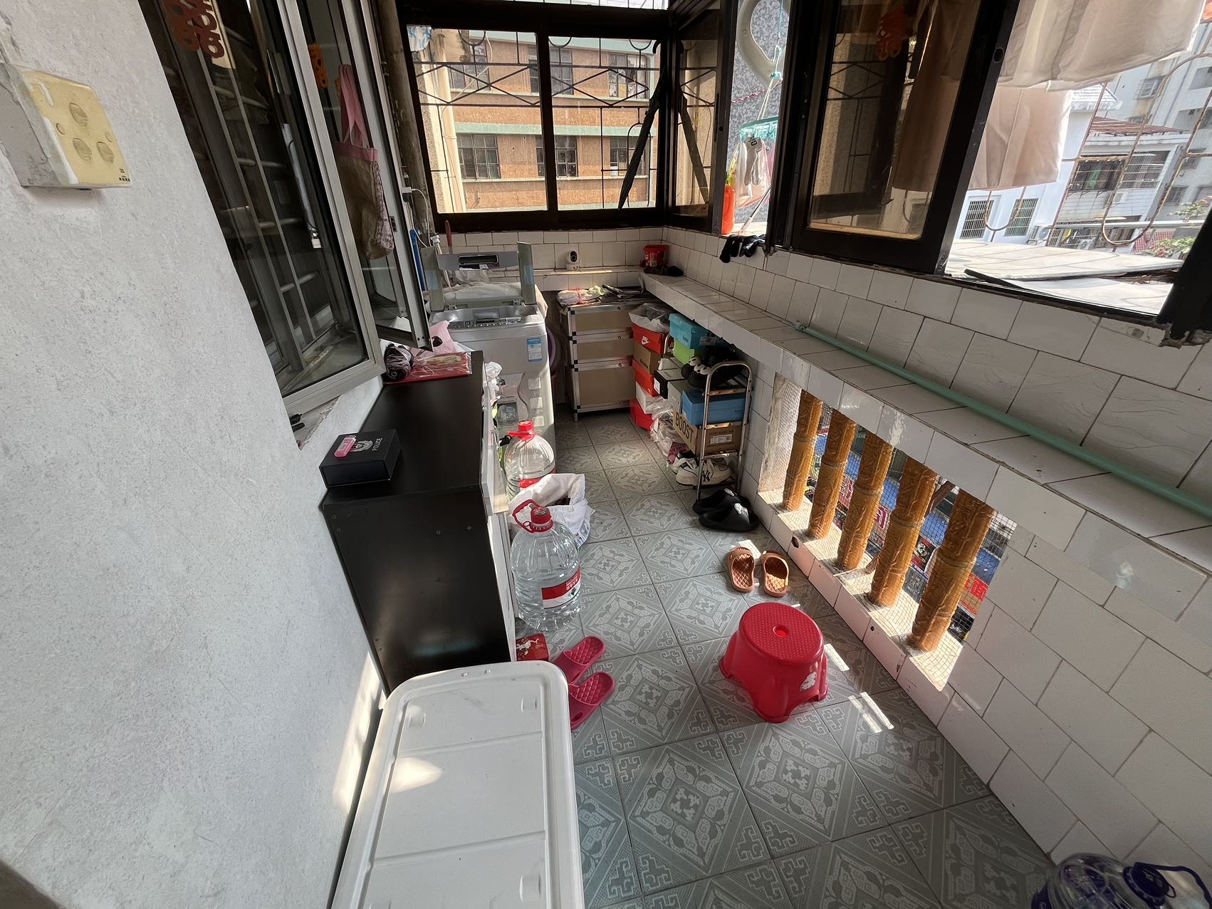 省人事劳动厅宿舍（龙舌坡236号）  3室1厅1卫    75.0万室内图