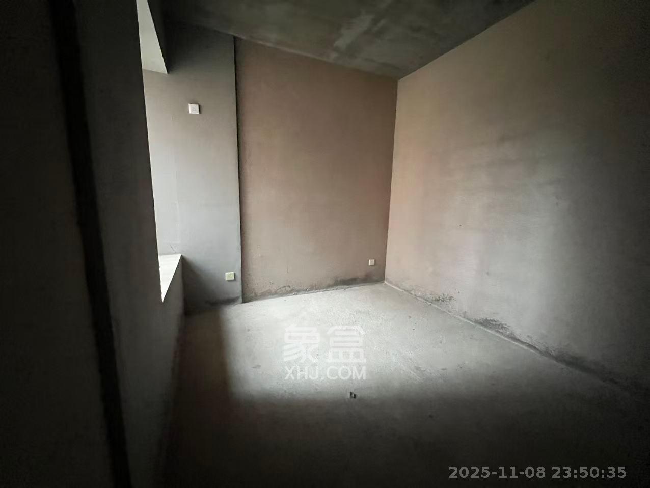 沃家苑 1室0厅0卫 58.0万 沃家苑 1室0厅0卫 58.0万卧室