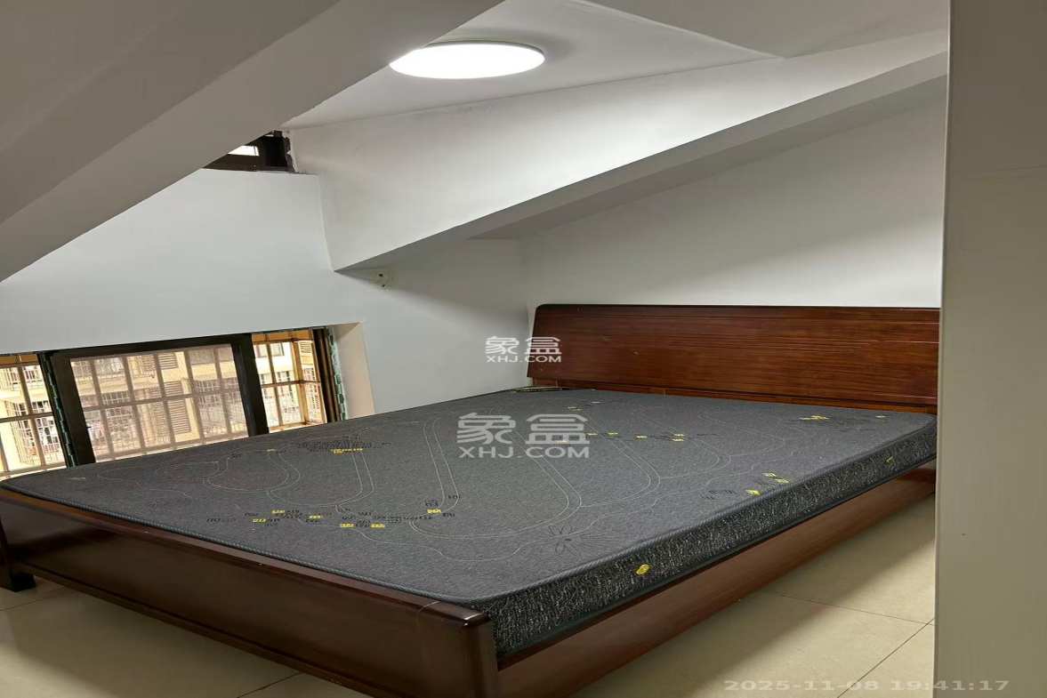 高桥社区高福星小区 2室1厅1卫 1500.0元/月 高桥社区高福星小区 2室1厅1卫 1500.0元/月室内图