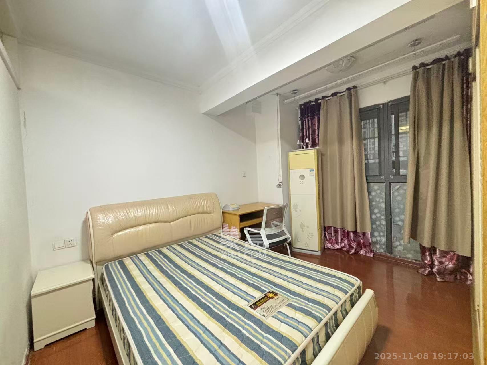 巢之恋 1室1厅1卫 1600.0元/月 巢之恋 1室1厅1卫 1600.0元/月室内图