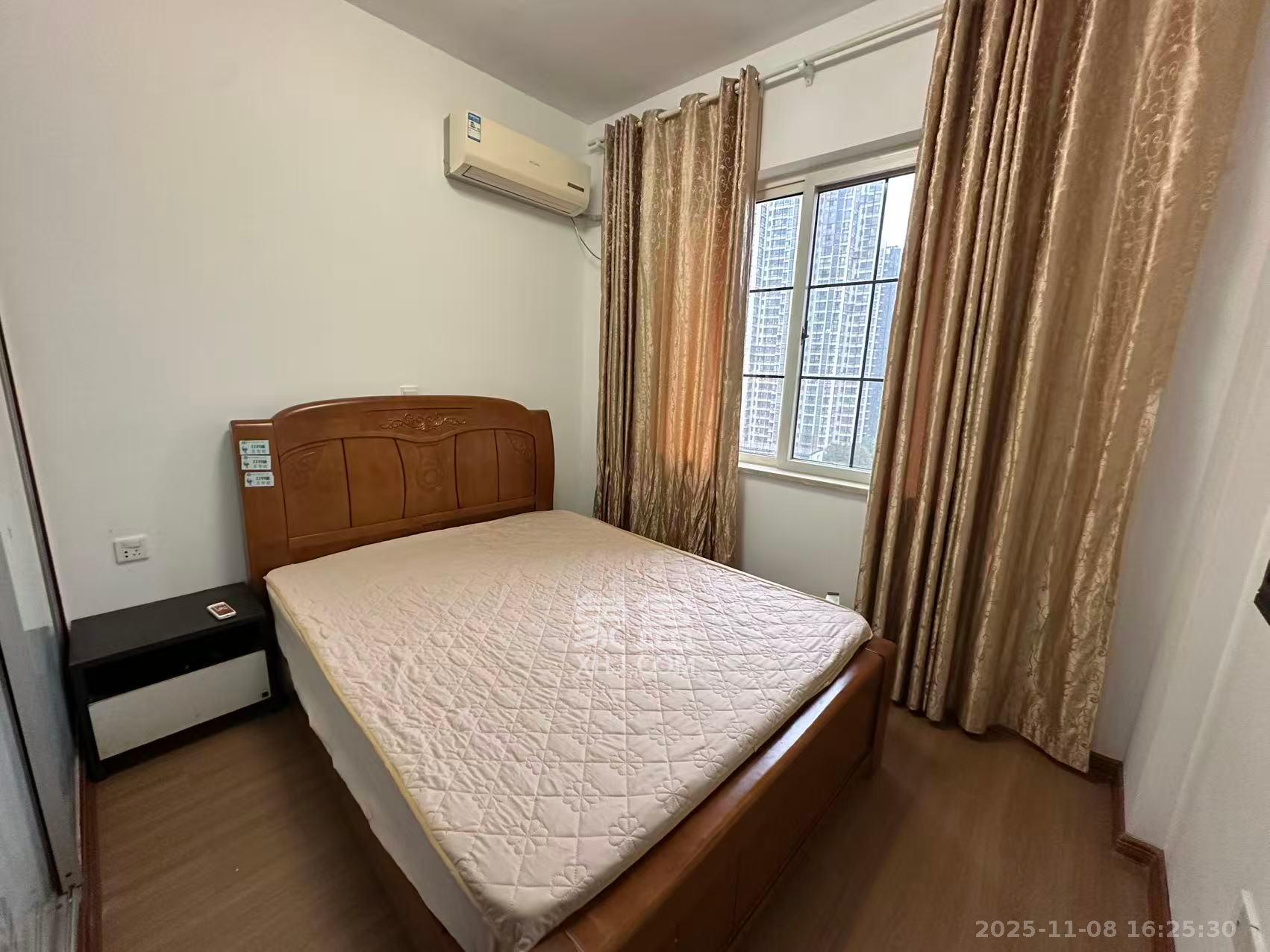 沁园春御院 3室2厅2卫 2800.0元/月 沁园春御院 3室2厅2卫 2800.0元/月室内图