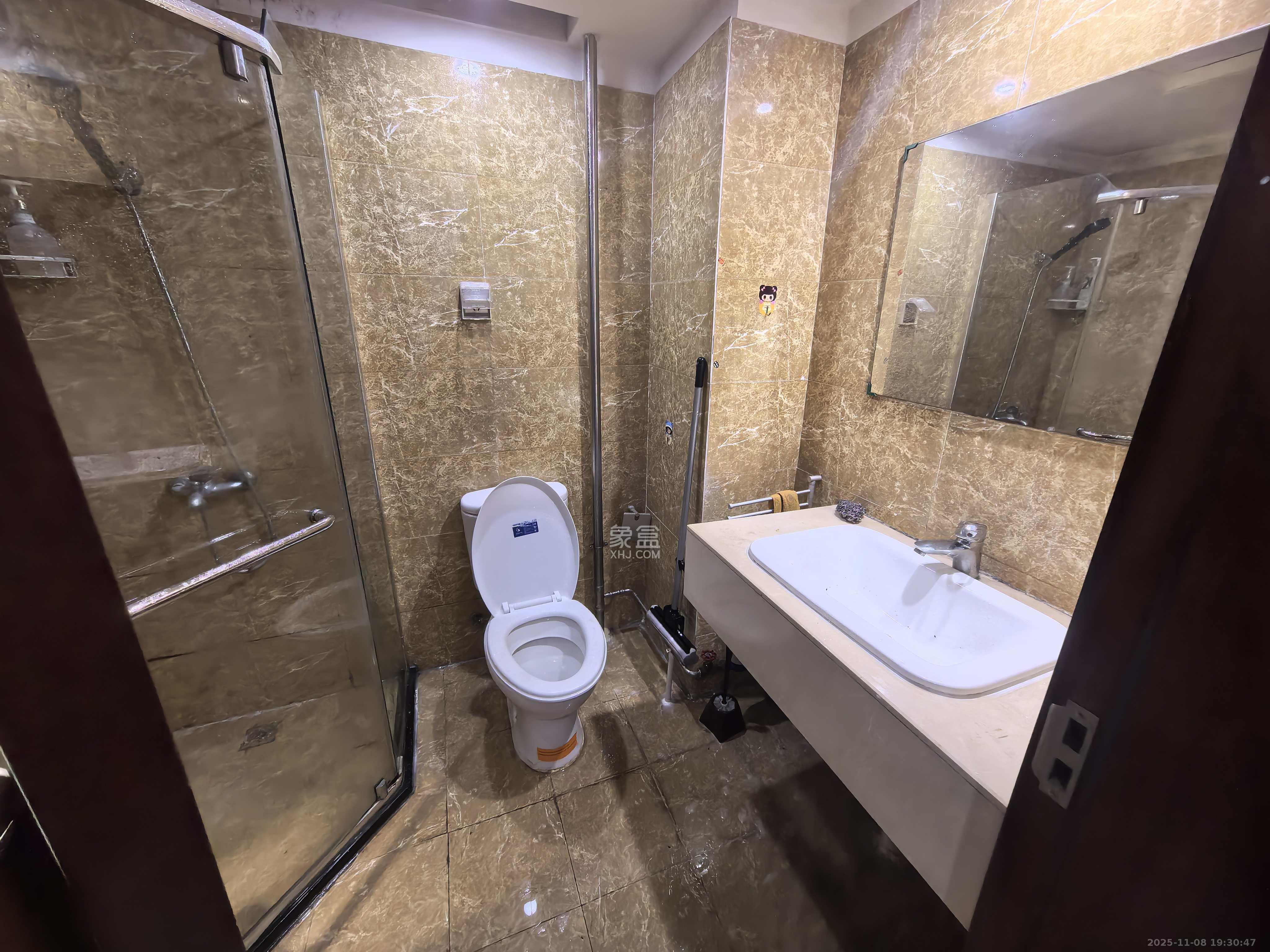 东塘瑞府 1室1厅1卫 1600.0元/月 东塘瑞府 1室1厅1卫 1600.0元/月室内图