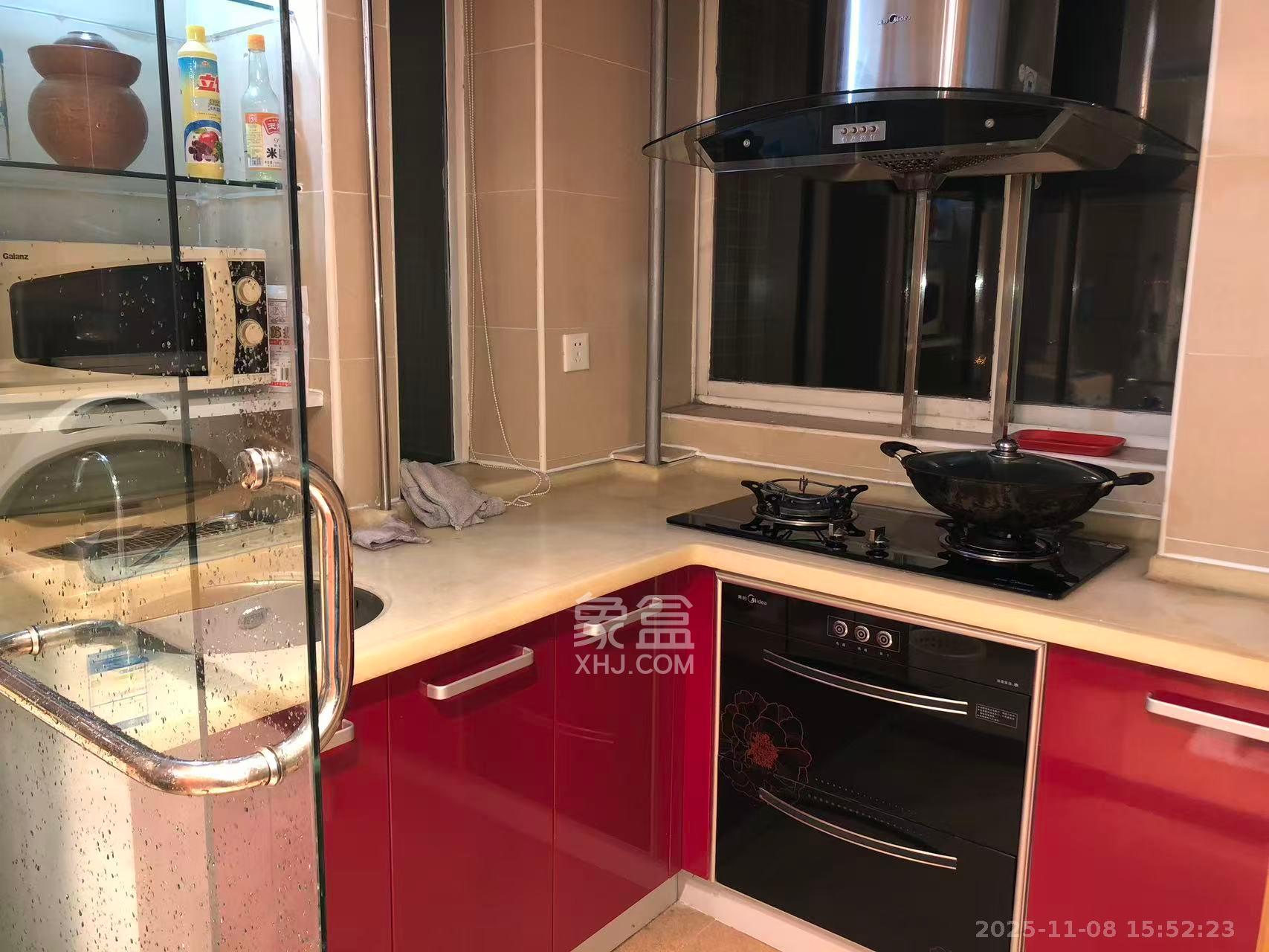 东一国际  1室1厅1卫    1800.0元/月室内图