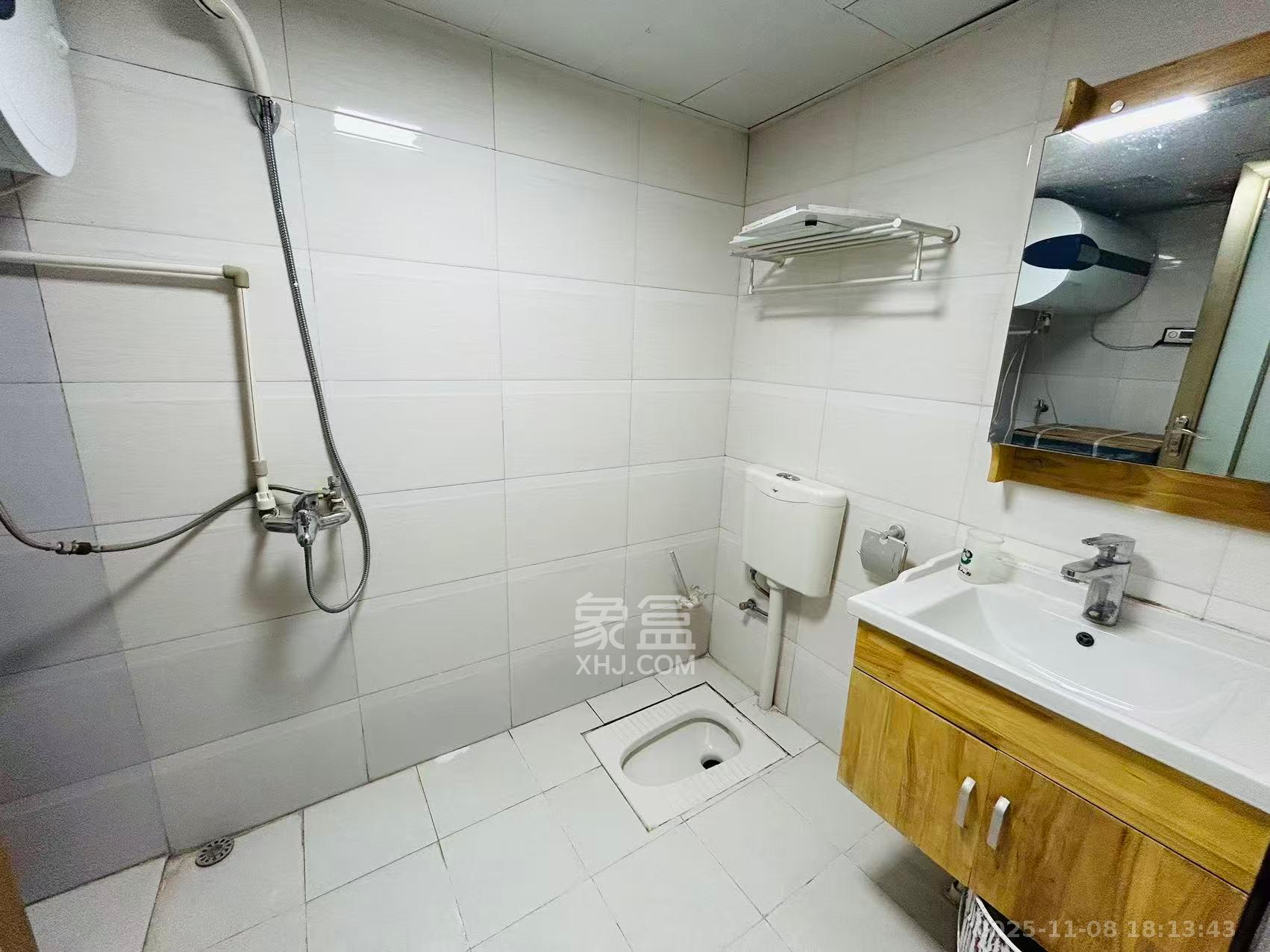 罗马国际公寓  1室1厅1卫    1200.0元/月室内图