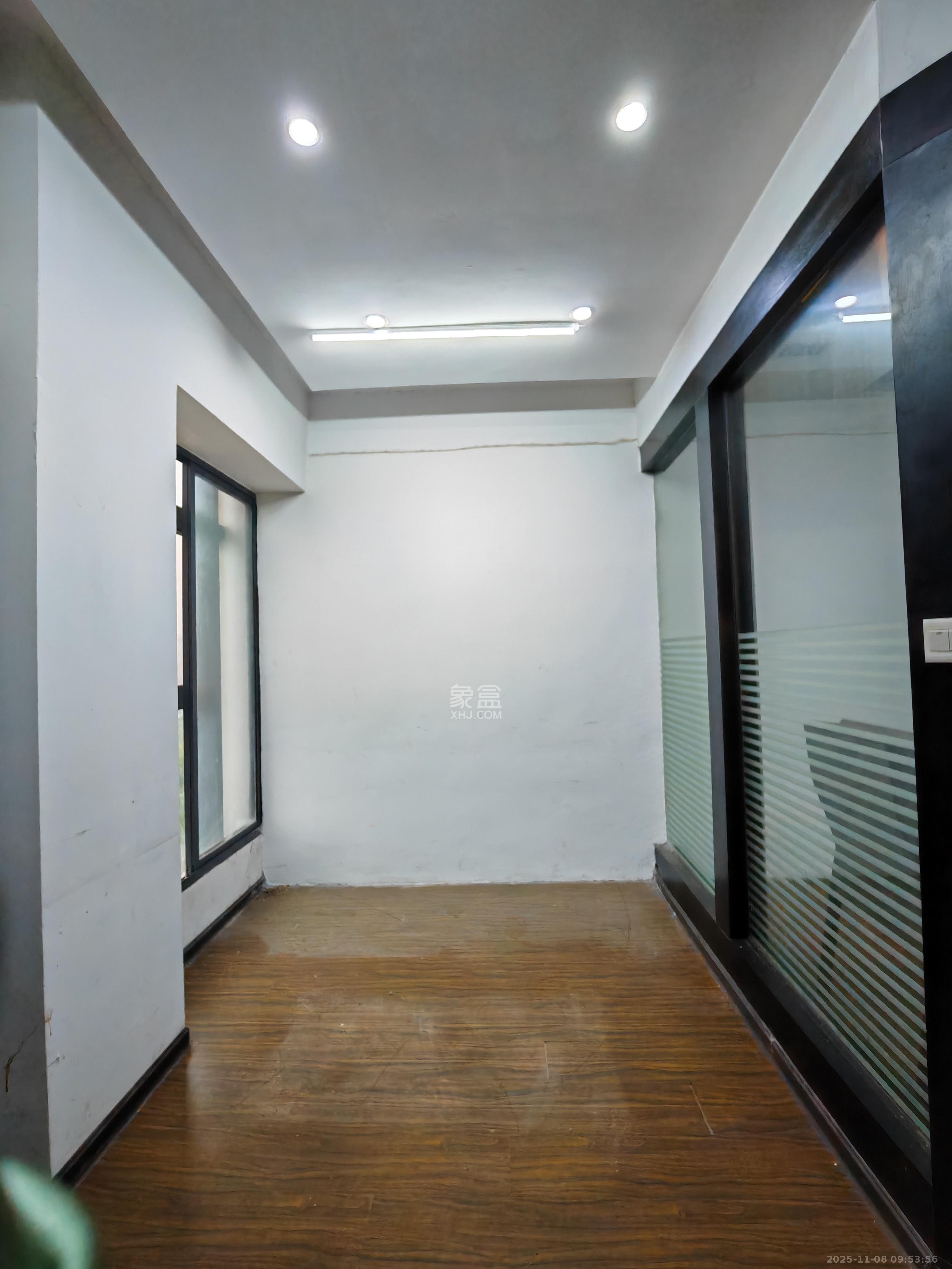 生活艺术城 3室1厅1卫 2000.0元/月 生活艺术城 3室1厅1卫 2000.0元/月室内图