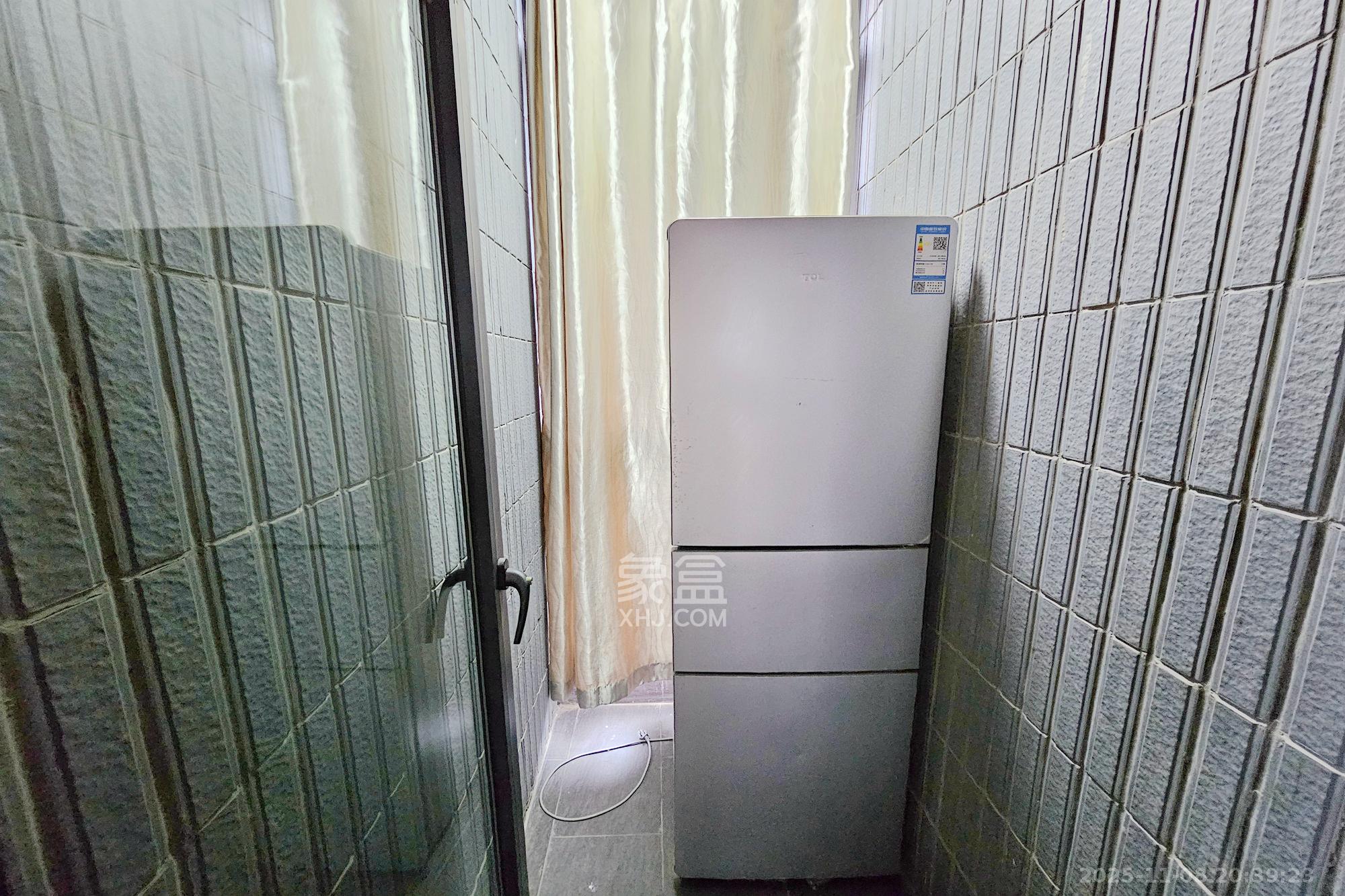 茂华国际湘  1室2厅1卫    70.0万其他