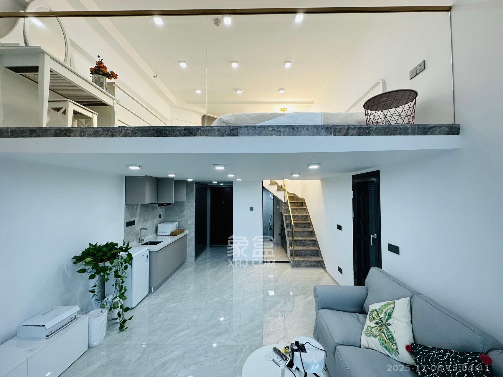 梅溪半岛  1室1厅1卫    3500.0元/月室内图