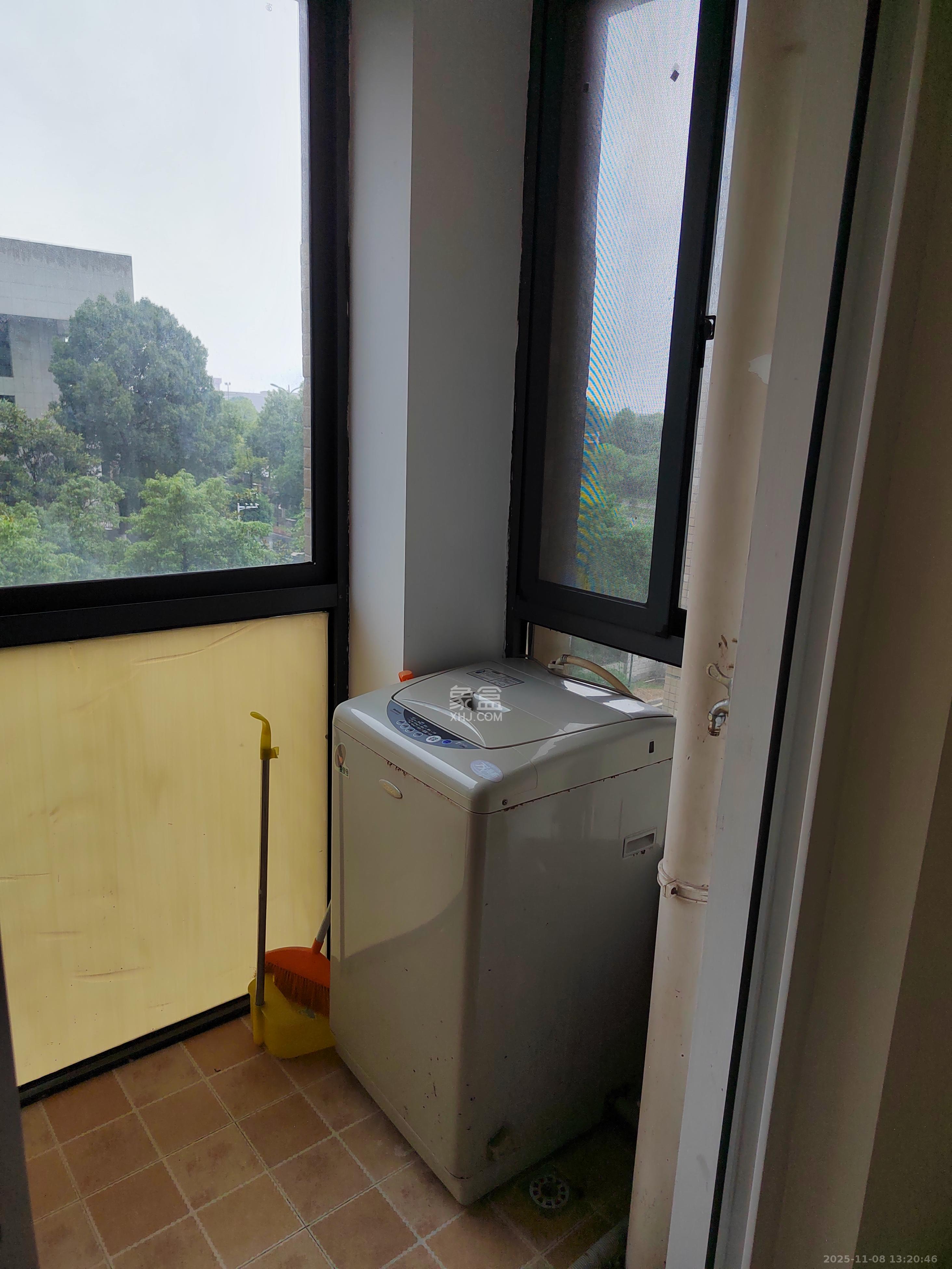 光明城市（星辰青年城）  3室2厅2卫    2100.0元/月室内图