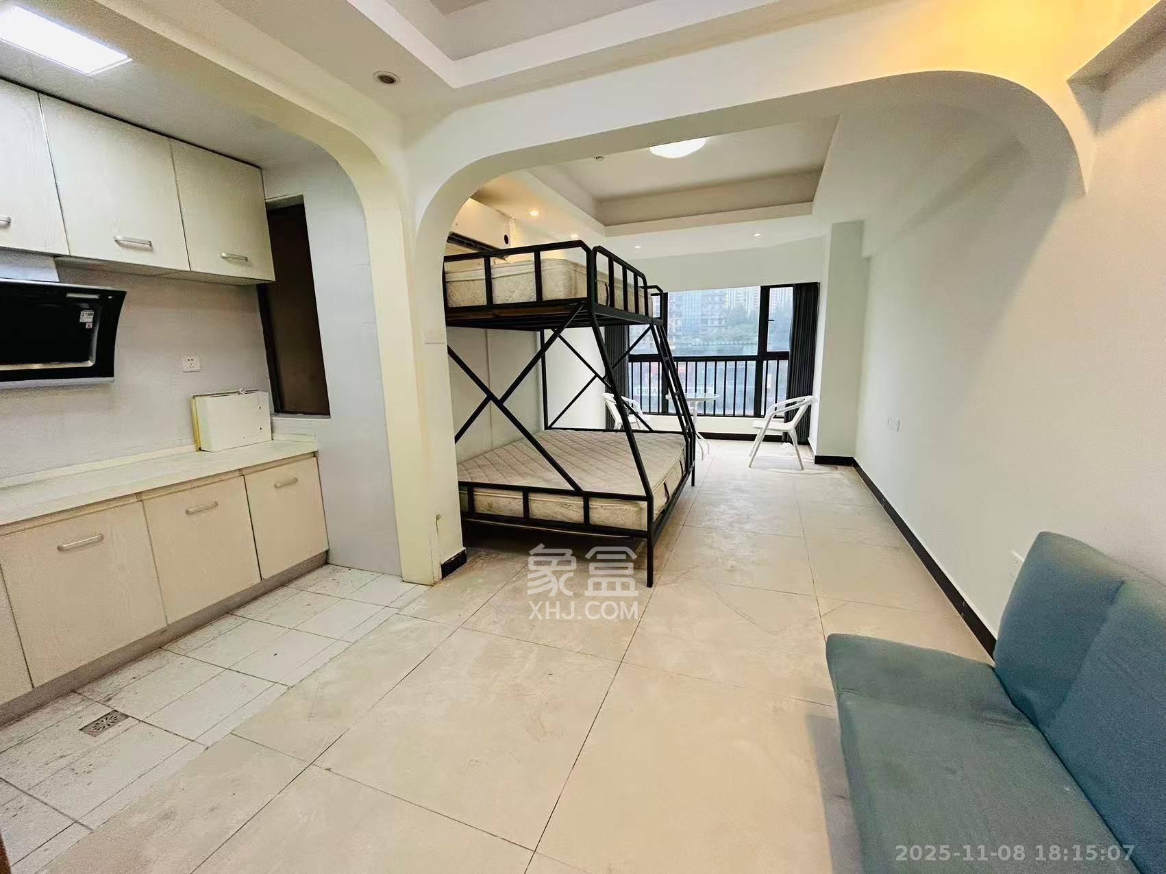 罗马国际公寓  1室1厅1卫    1200.0元/月室内图