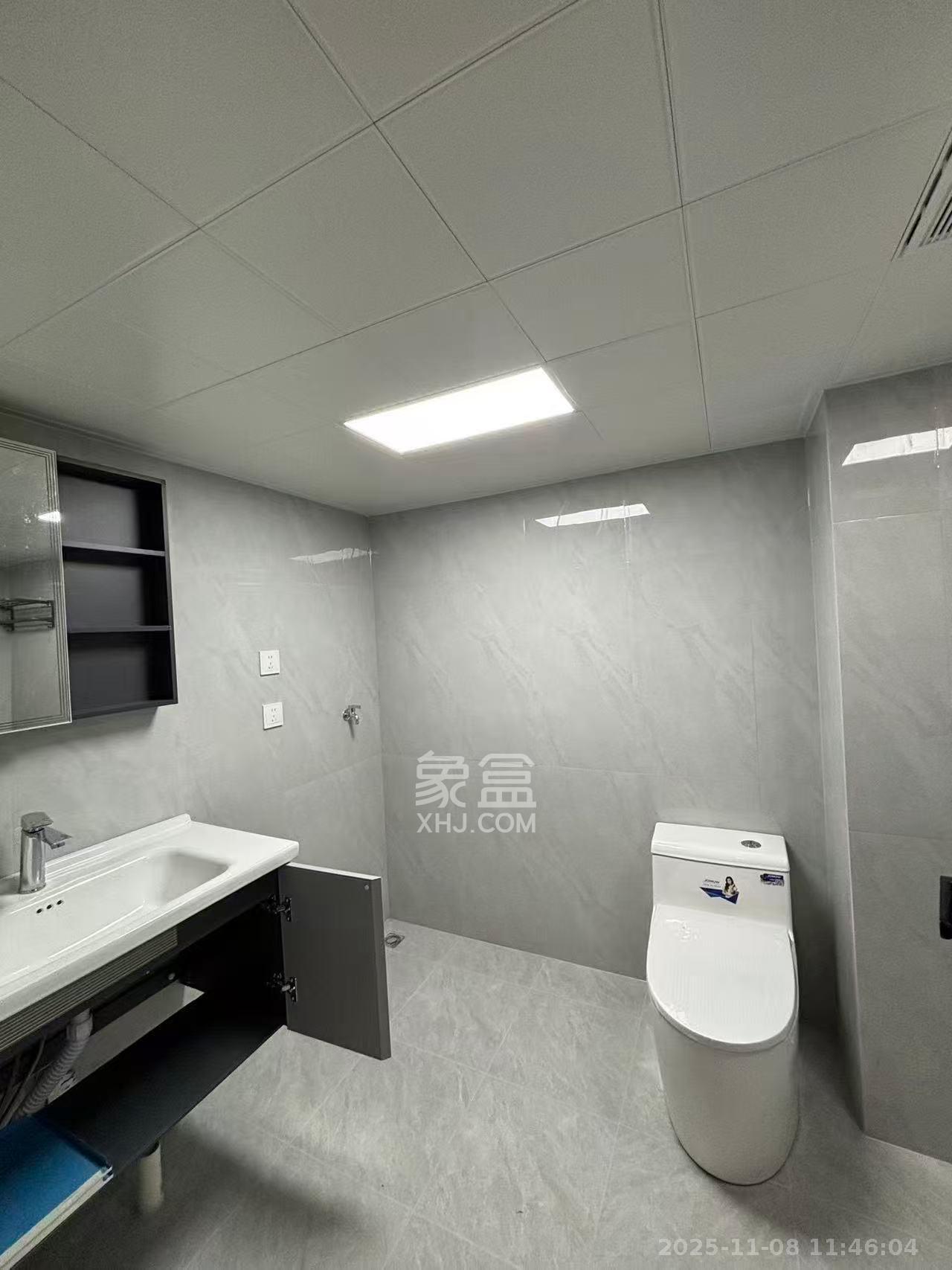 复地滨江金融中心 1室1厅1卫 3000.0元/月 复地滨江金融中心 1室1厅1卫 3000.0元/月室内图