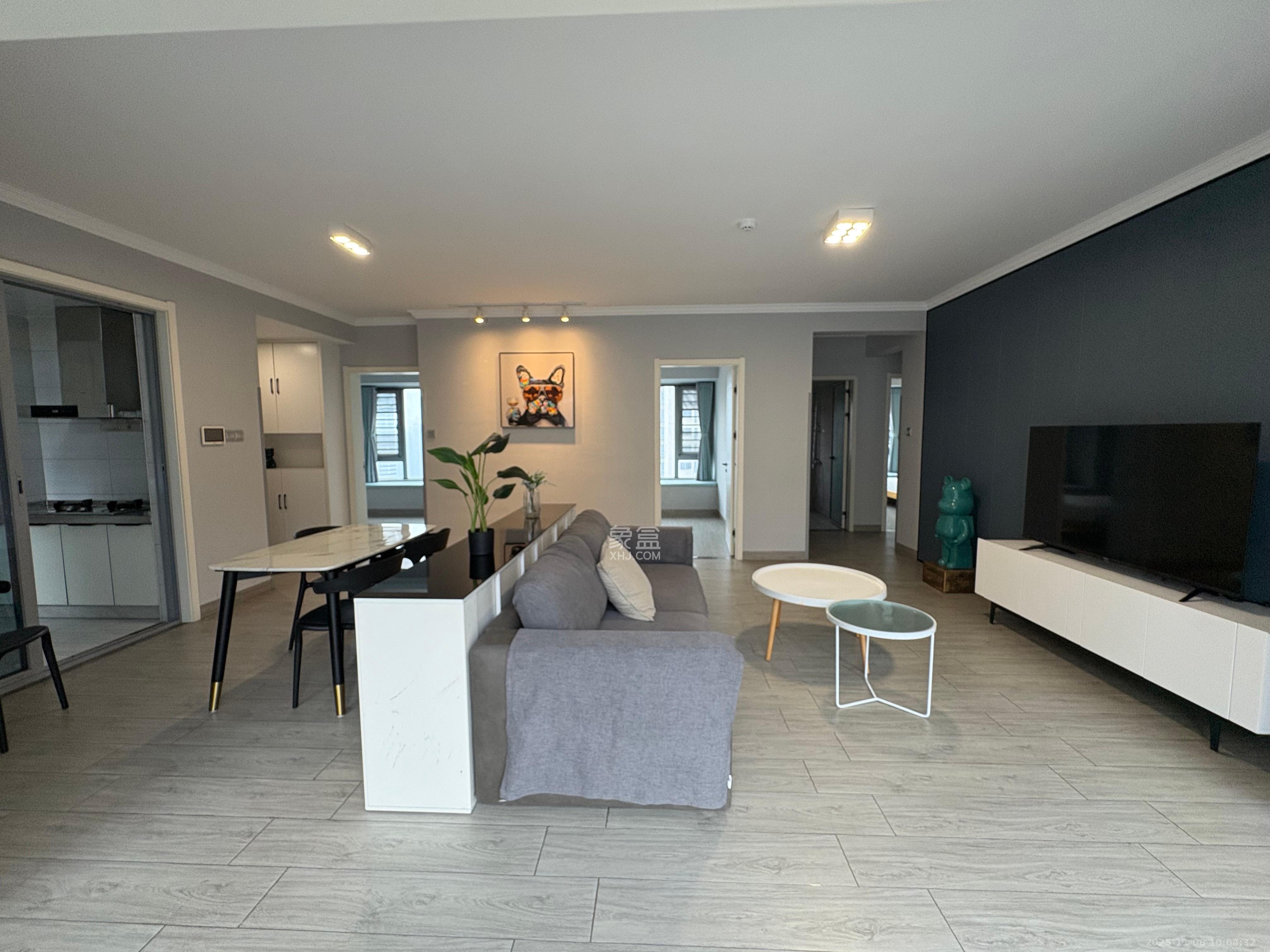 保利天禧D区  4室2厅2卫    4500.0元/月室内图