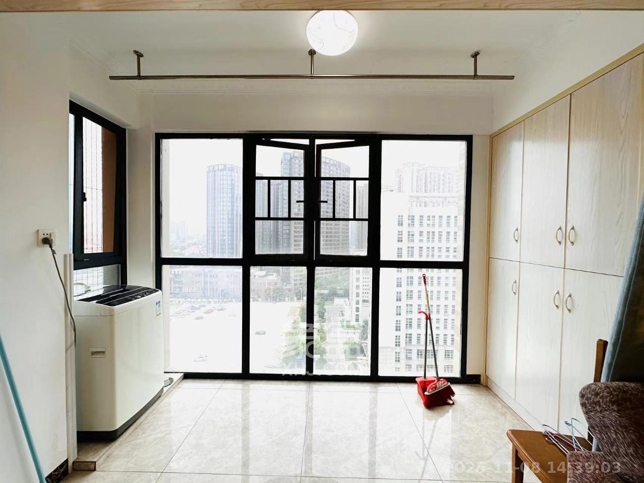 中南红领邦（红星嘉和苑）  3室1厅1卫    2200.0元/月室内图