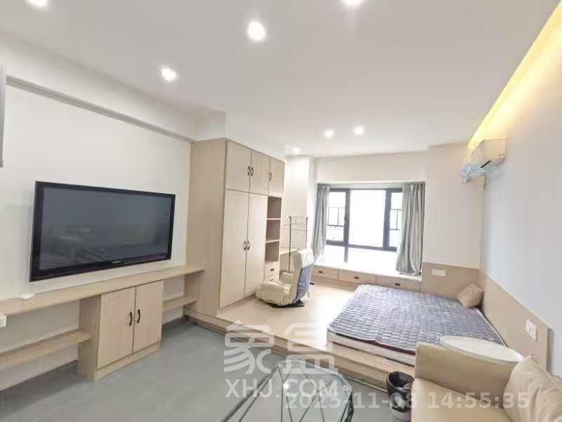 绿洲花园  1室1厅1卫    1600.0元/月室内图