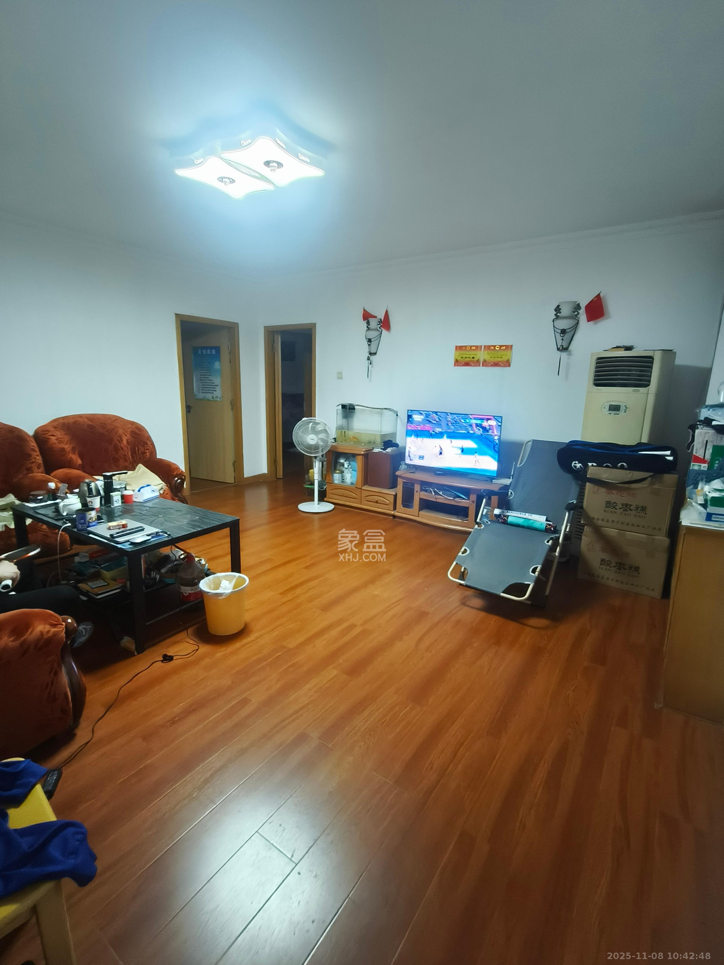 省建设厅宿舍  3室2厅2卫    3000.0元/月