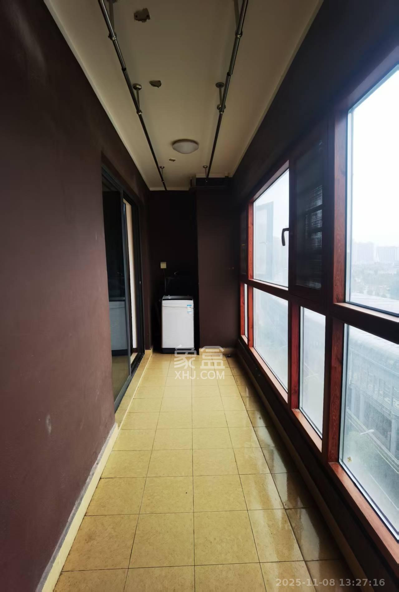 万科白鹭郡  4室2厅2卫    3500.0元/月室内图