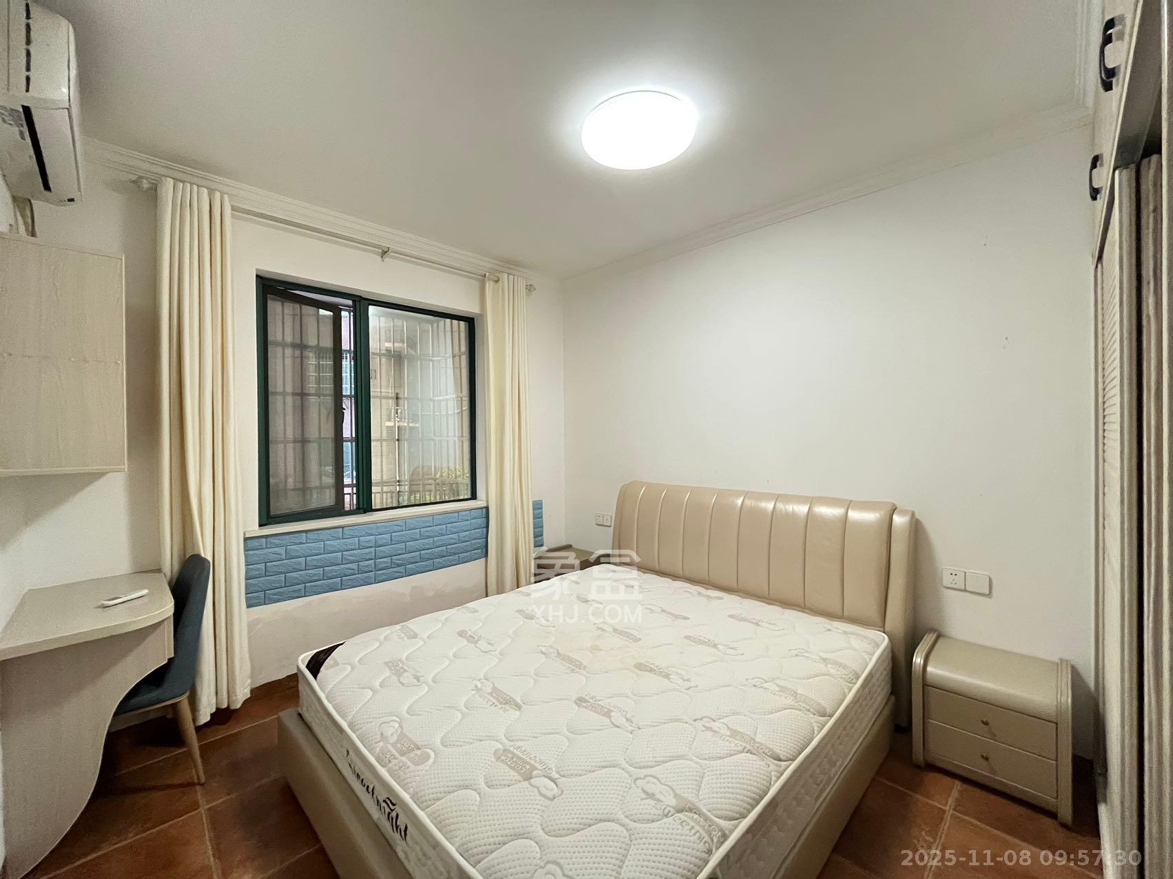 西韵佳苑  2室2厅1卫    2400.0元/月室内图