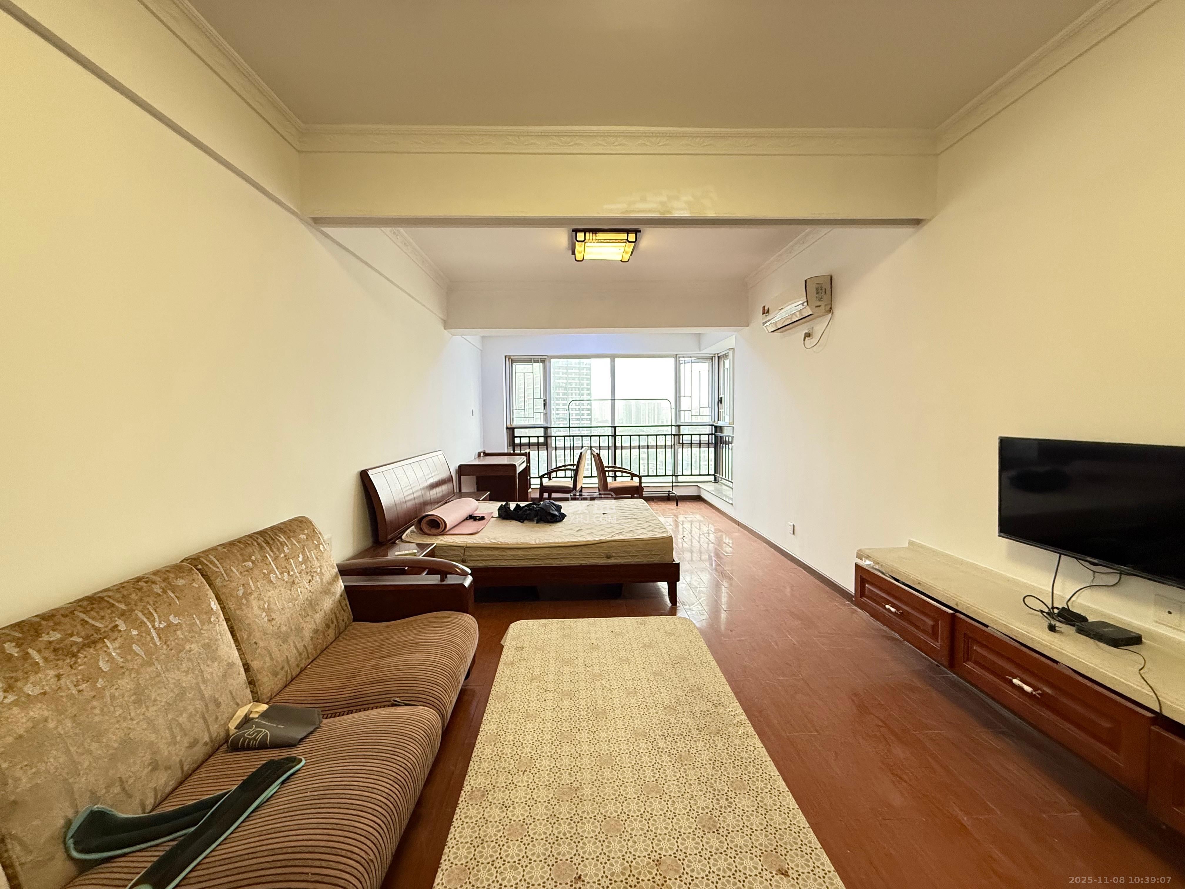 湘水和天下  1室1厅1卫    1400.0元/月