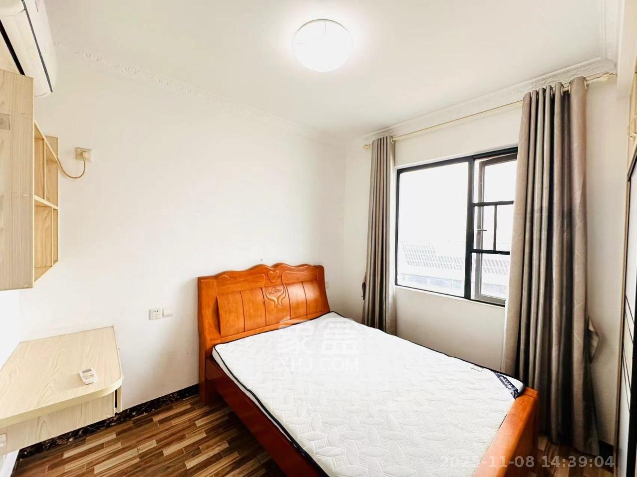 中南红领邦（红星嘉和苑）  3室1厅1卫    2200.0元/月室内图